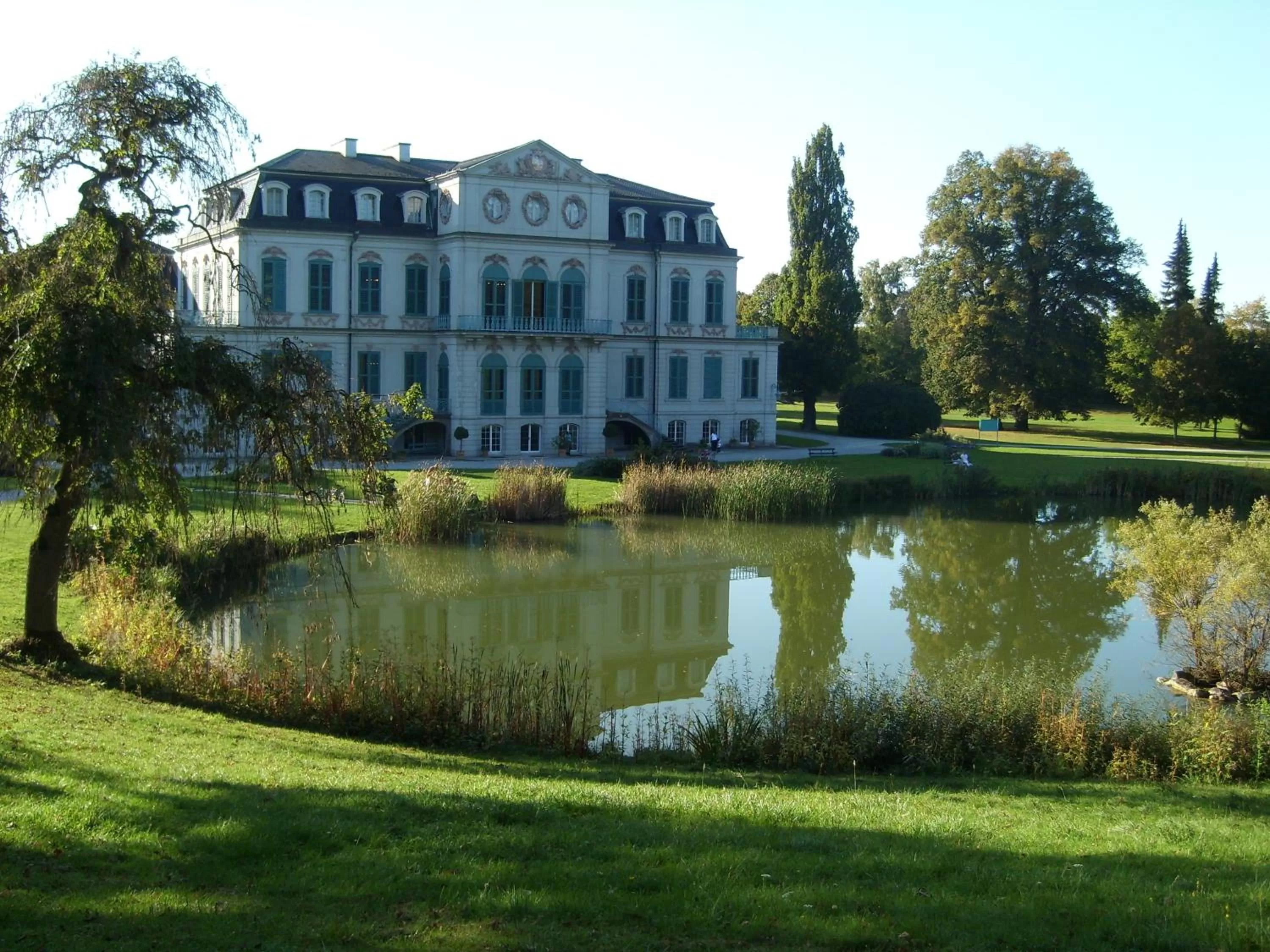 Nearby landmark, Property Building in Pension und Apartment Landhaus Fricke