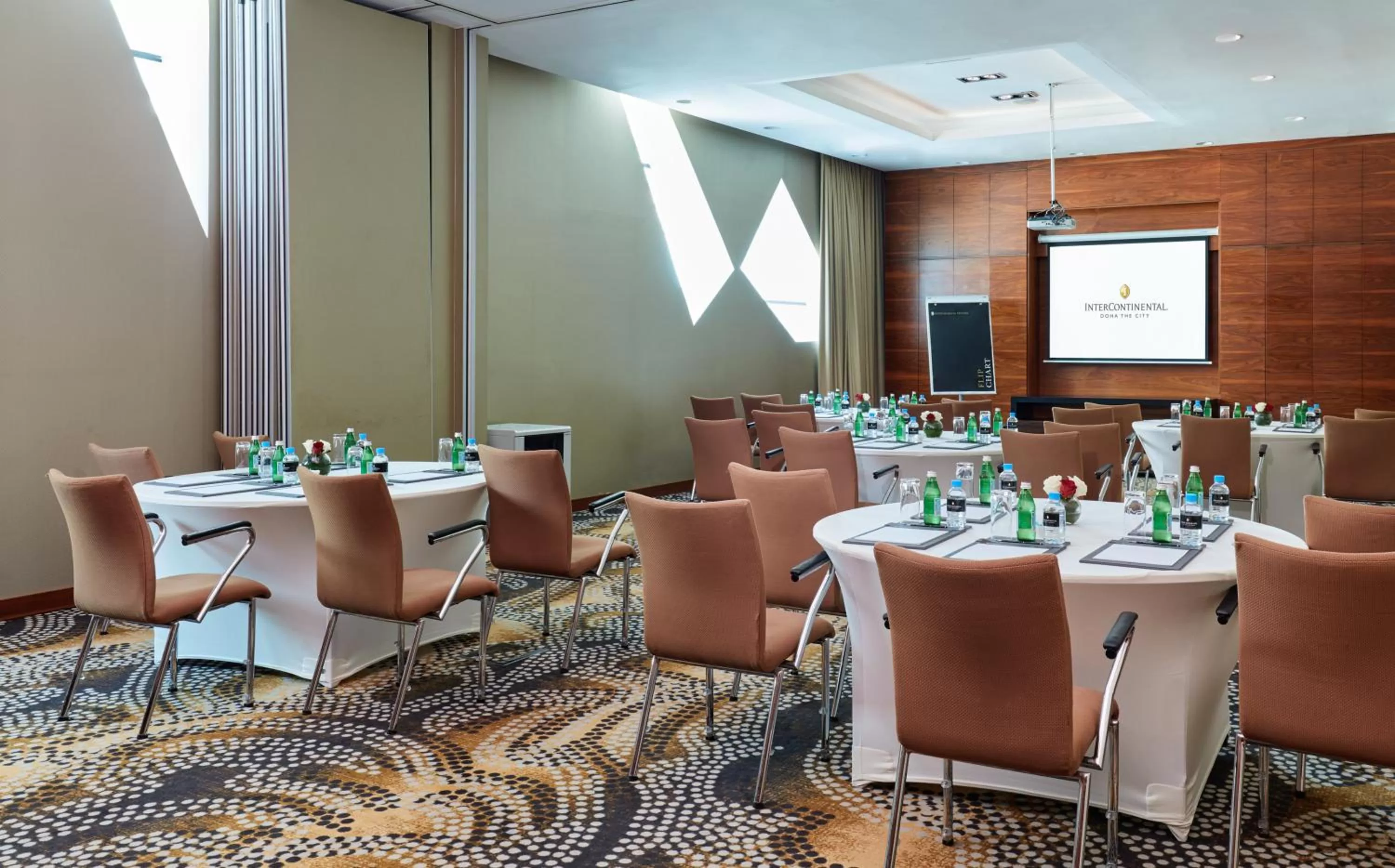 Meeting/conference room in InterContinental Doha The City by IHG