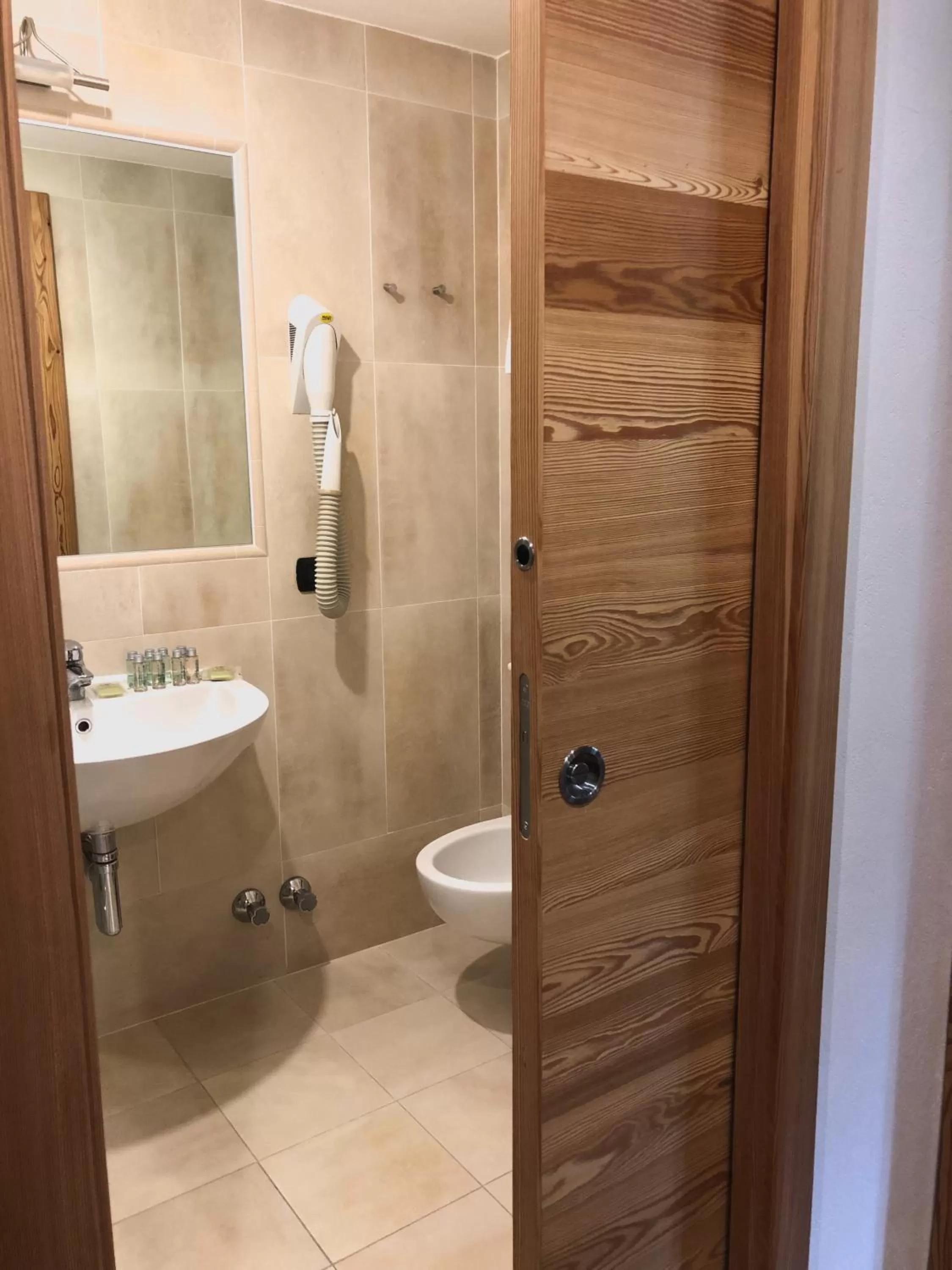 Bathroom in Hotel Nevada