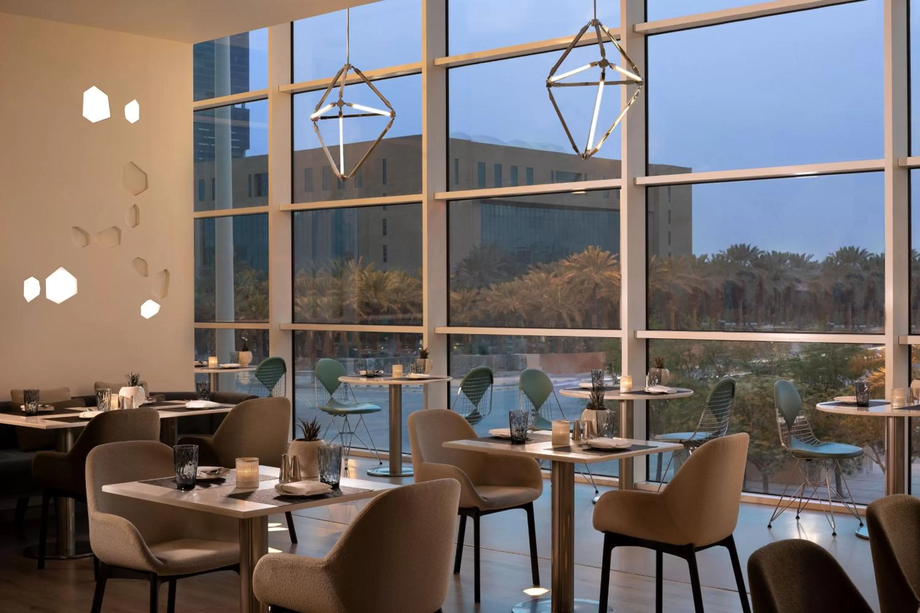 Restaurant/places to eat in Le Meridien Riyadh