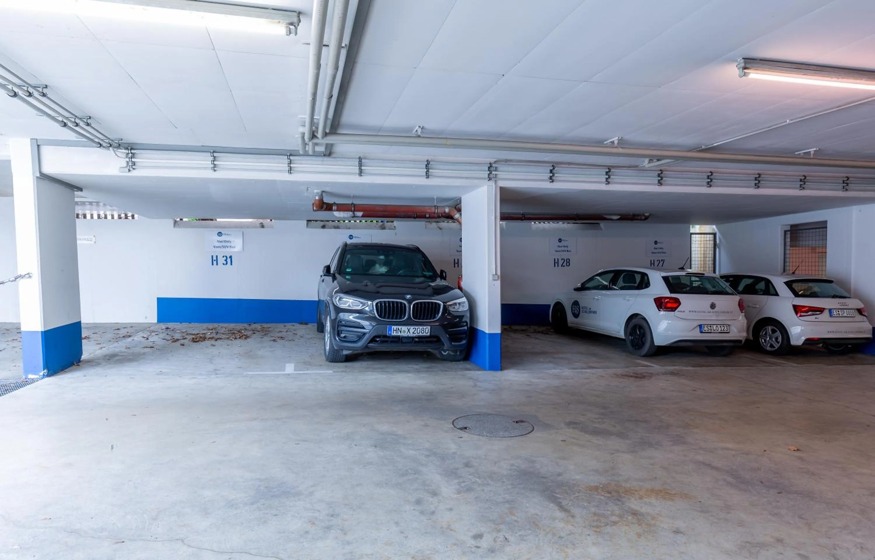 Parking in Hotel am Schillerpark