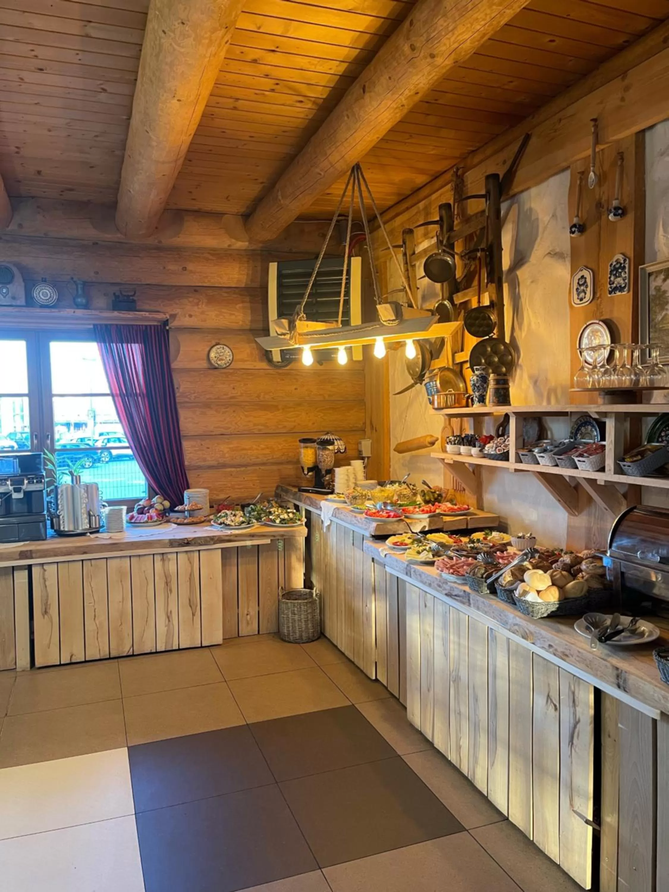 Breakfast, Restaurant/Places to Eat in Hotel Pod Strzechą