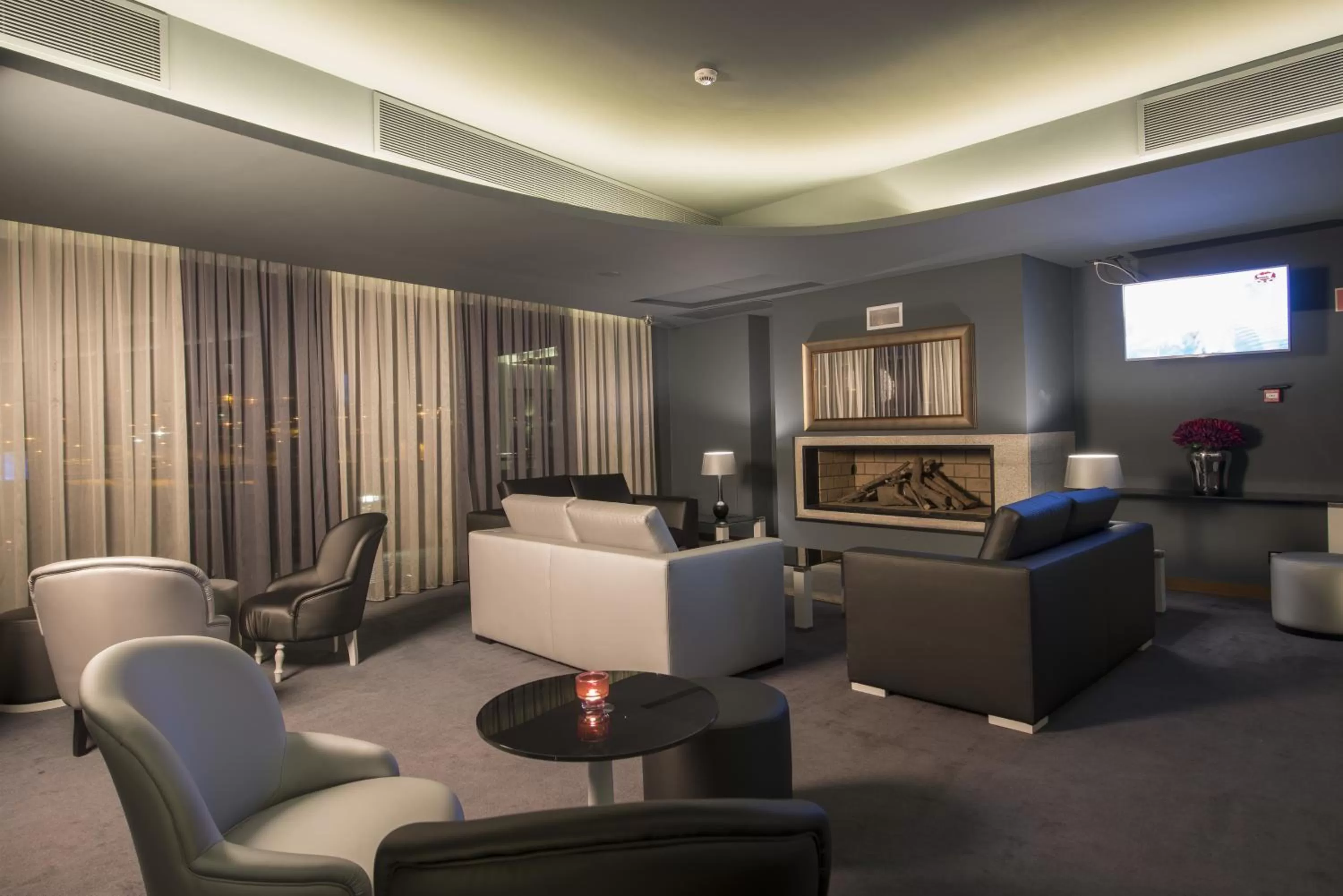 Lounge or bar in Vila Gale Collection Douro