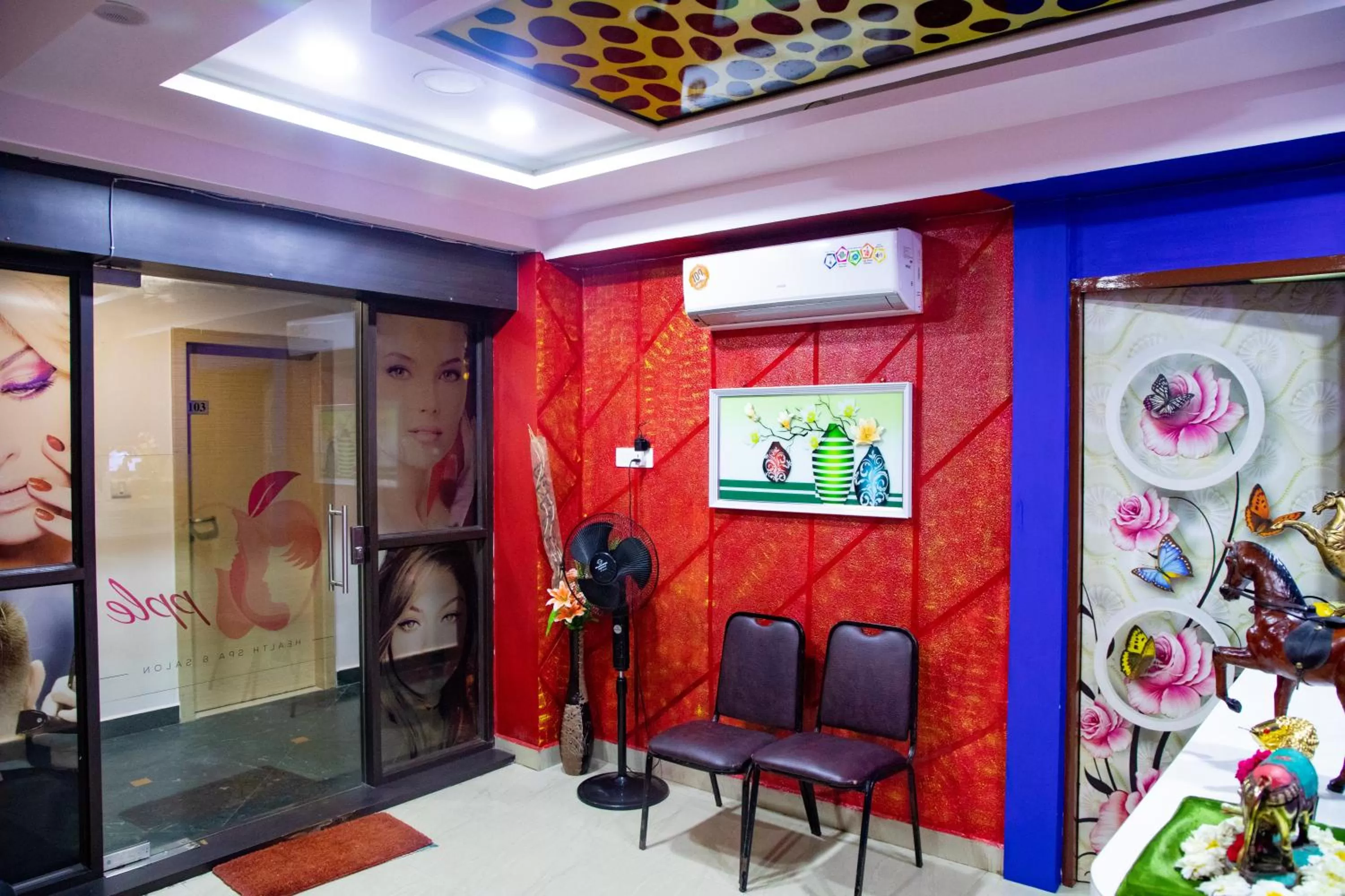 Lobby or reception in Arunaachalaa Resiidency