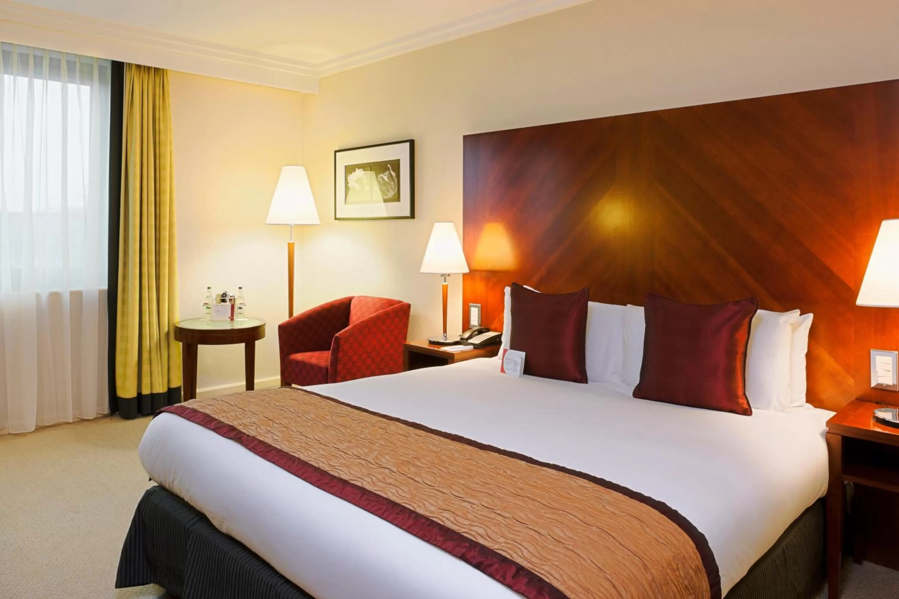 Photo of the whole room, Bed in Crowne Plaza Birmingham NEC by IHG