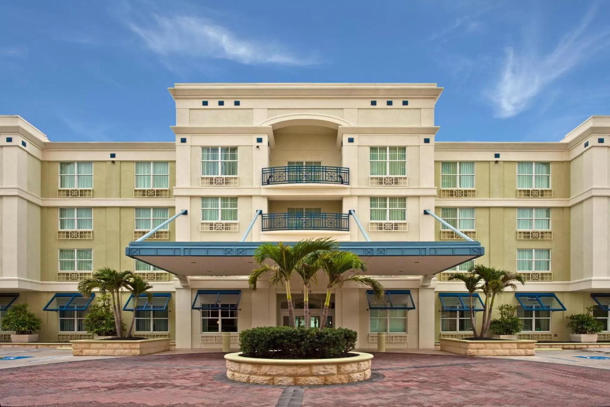 Property building in voco Sarasota by IHG