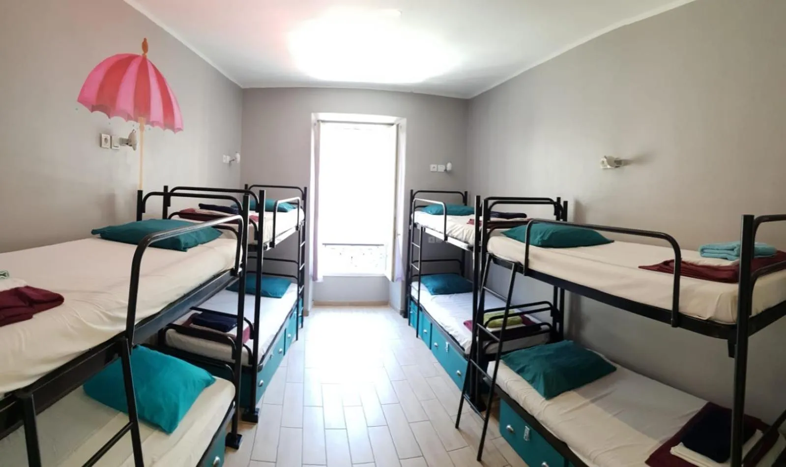 Bedroom, Bed in Meyerbeer Beach