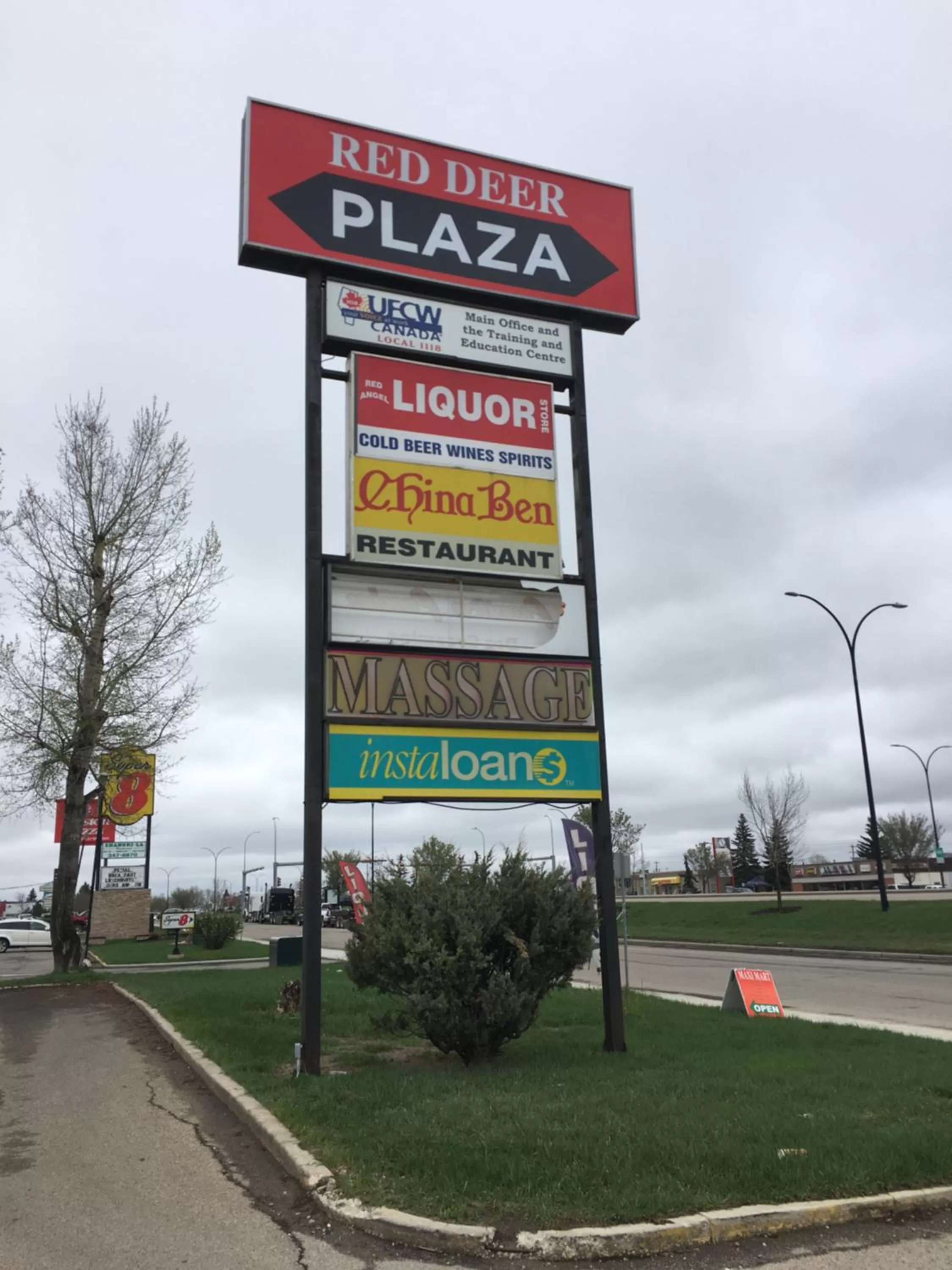 Property building in Red Deer Inn & Suites