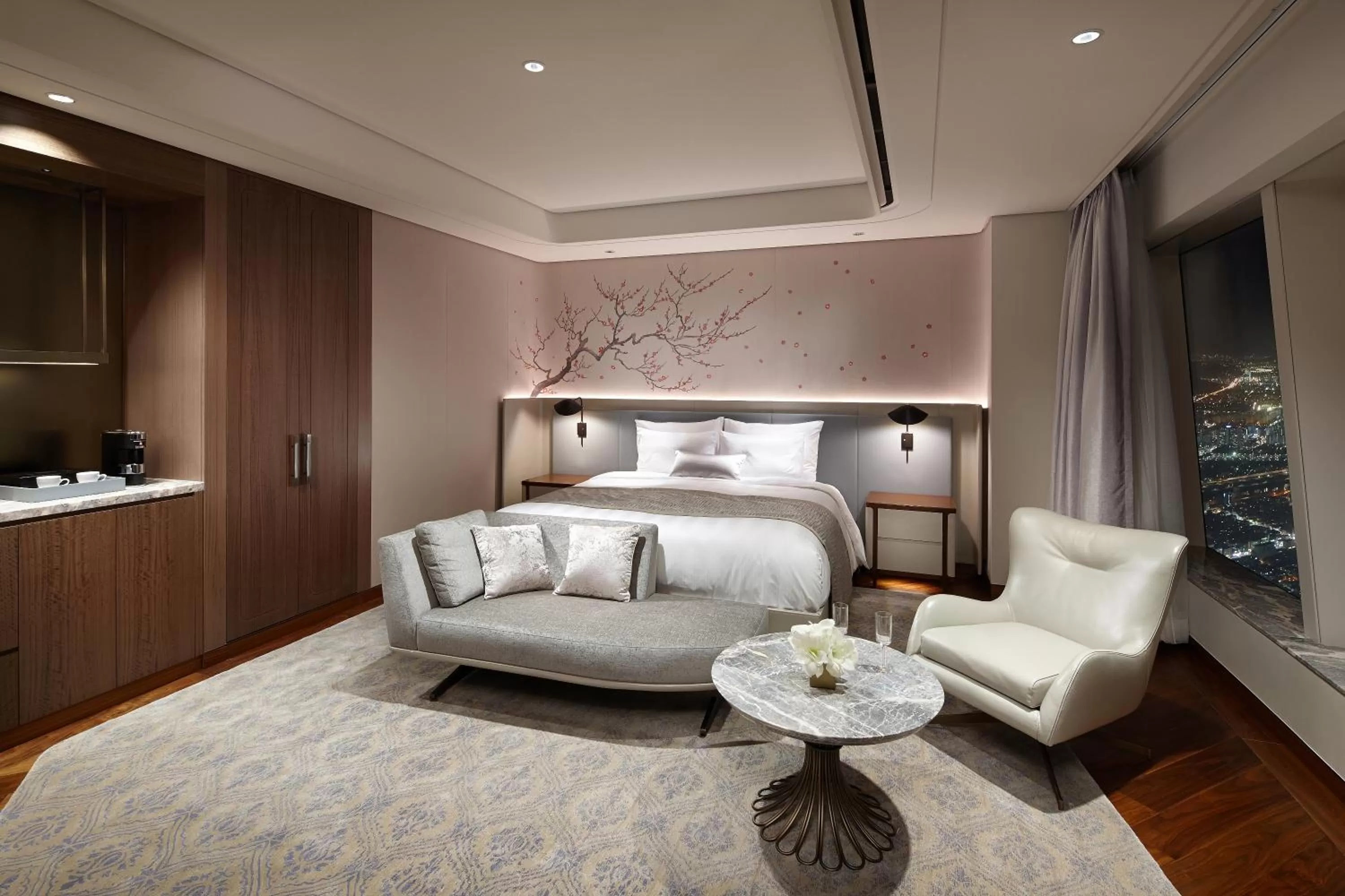 Bedroom, Bed in Signiel Seoul