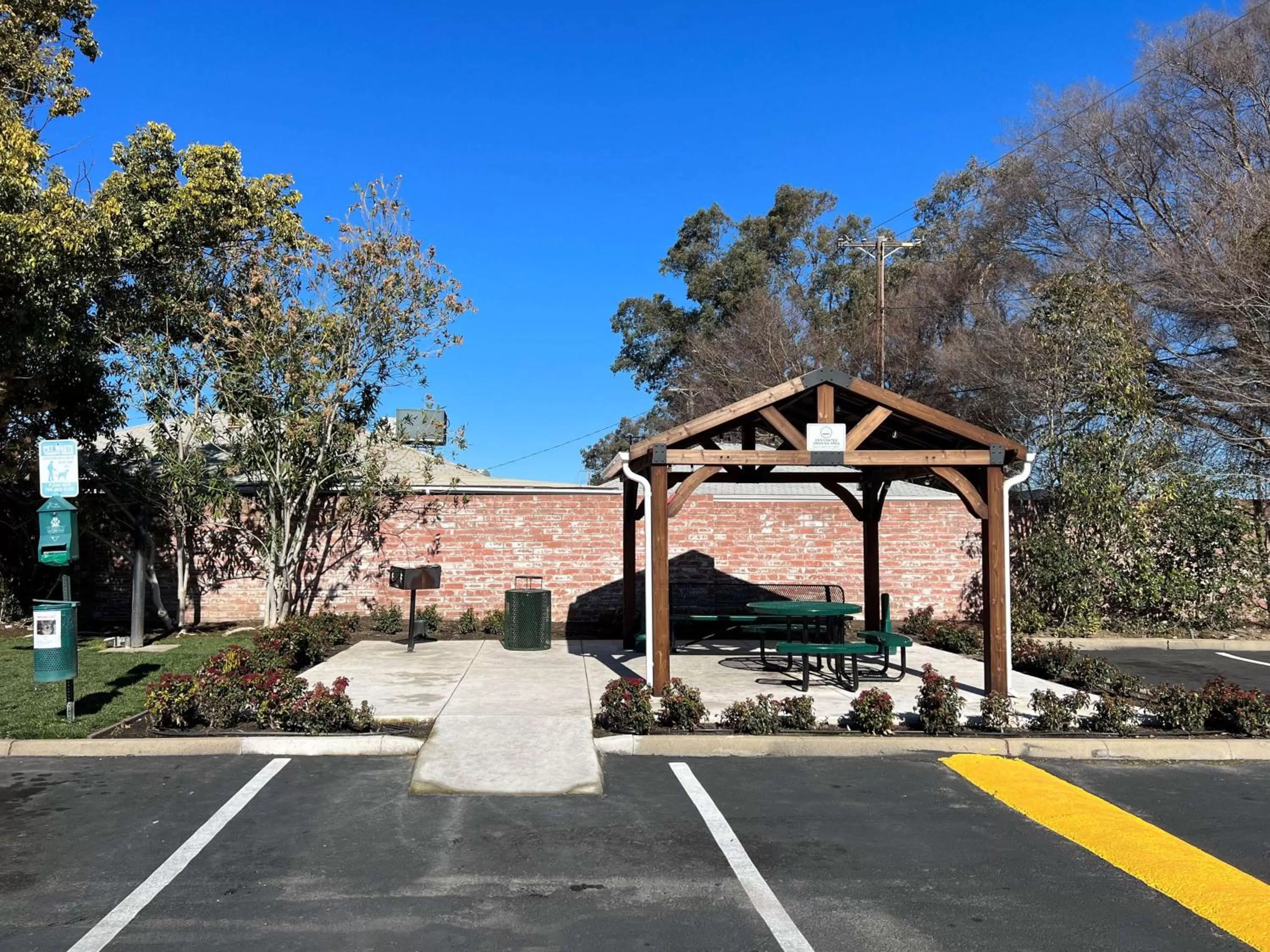 Bedroom in Motel 6-Lodi, CA