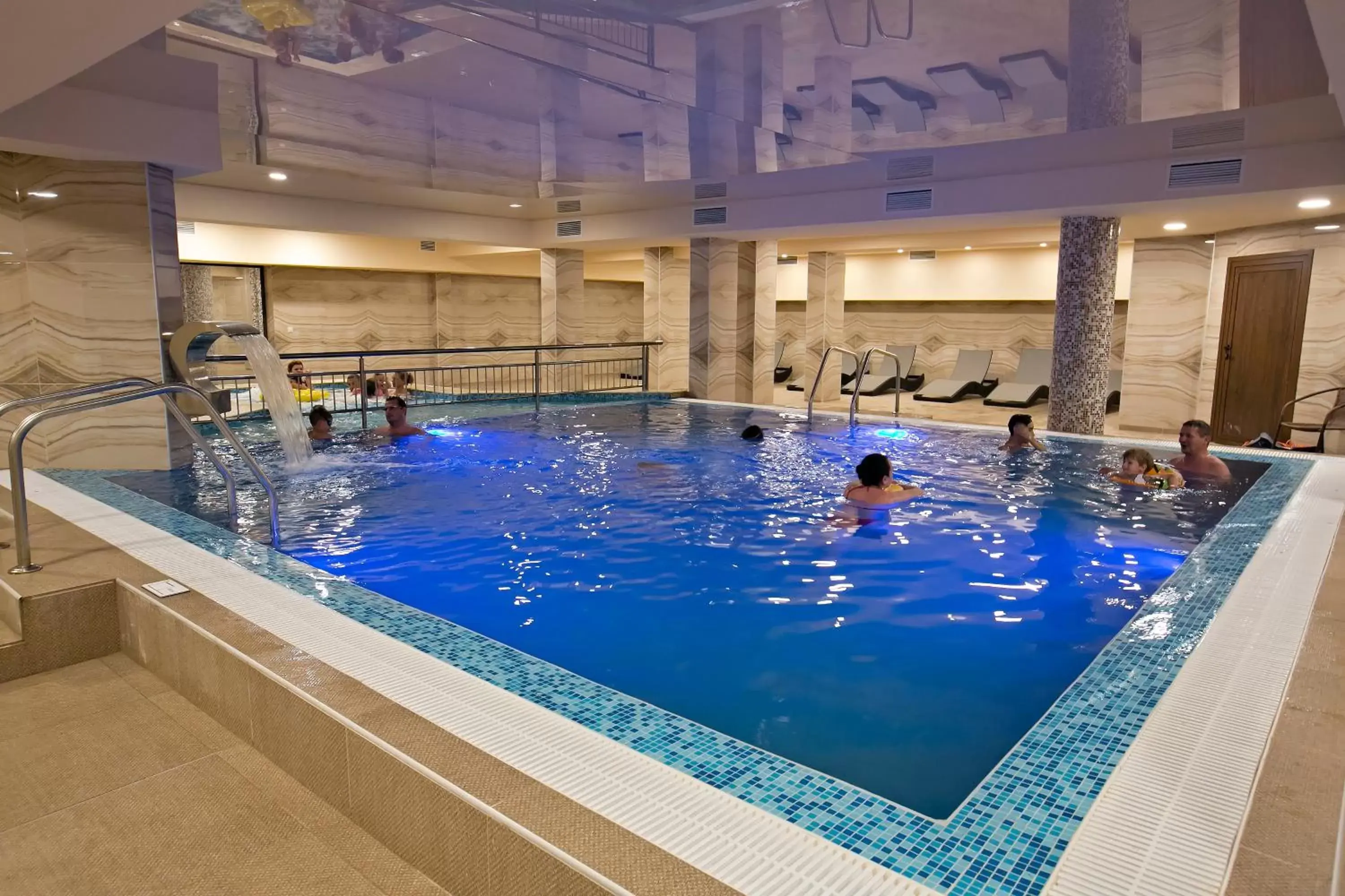 Royal Grand Hotel and Spa - All Inclusive and Free beach accsess Royal Grand Hotel and Spa - All Inclusive and Free beach accsess