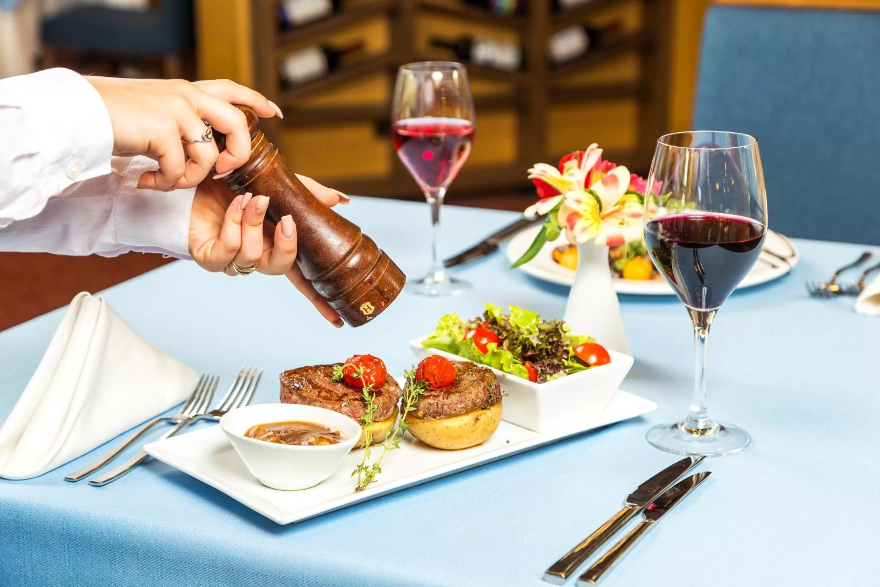 Restaurant/places to eat in Landmark Creek Hotel Plovdiv