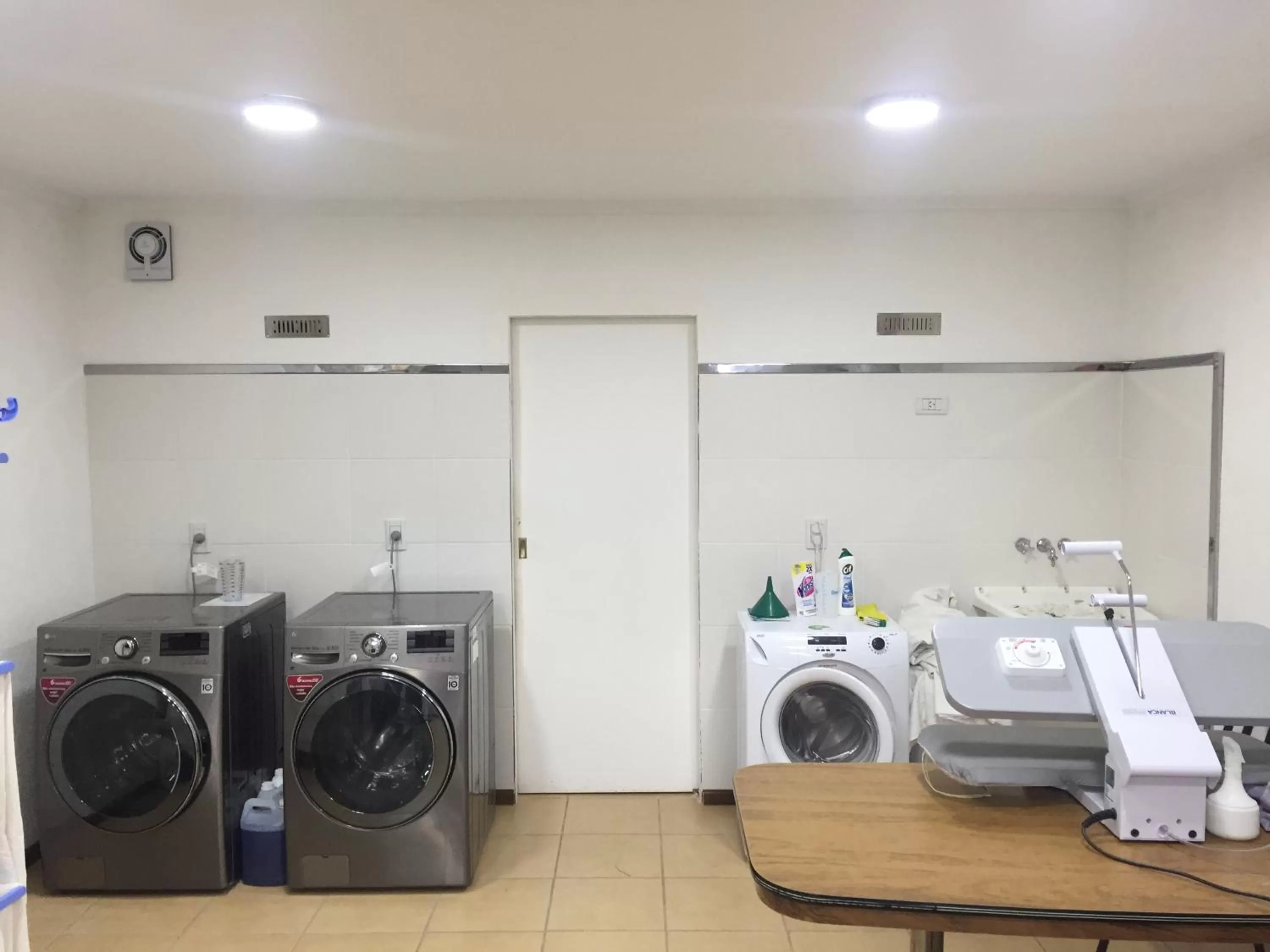 Area and facilities, Bathroom in Balcones del Beagle Apart