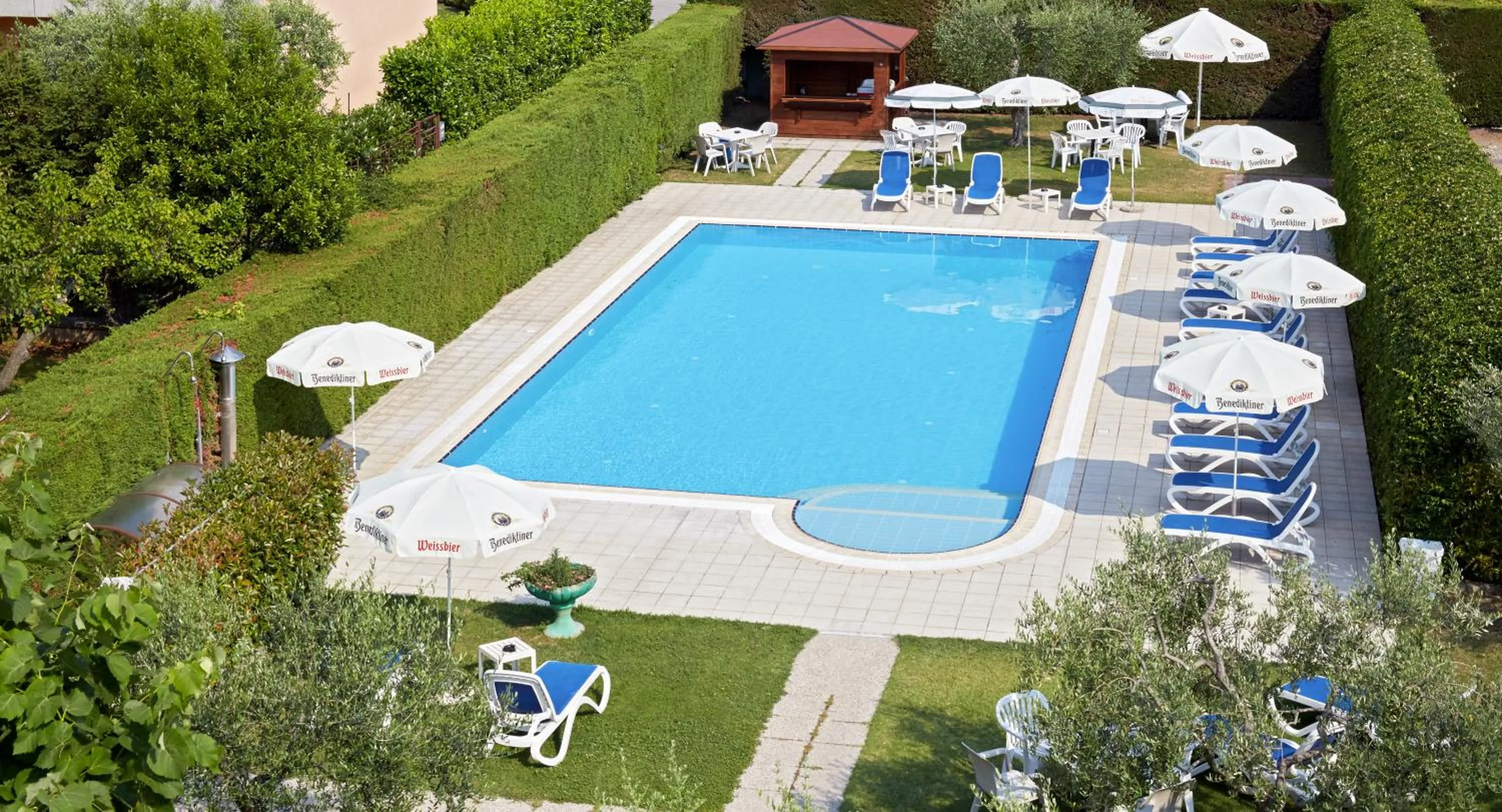 Swimming pool in Hotel Andreis