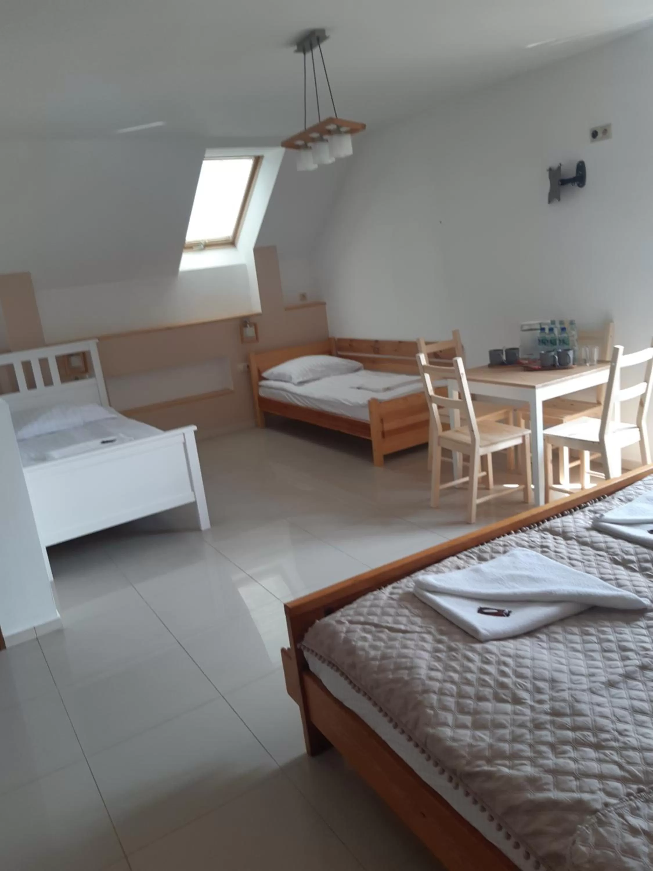 Bed in Jaśminowe Ogrody