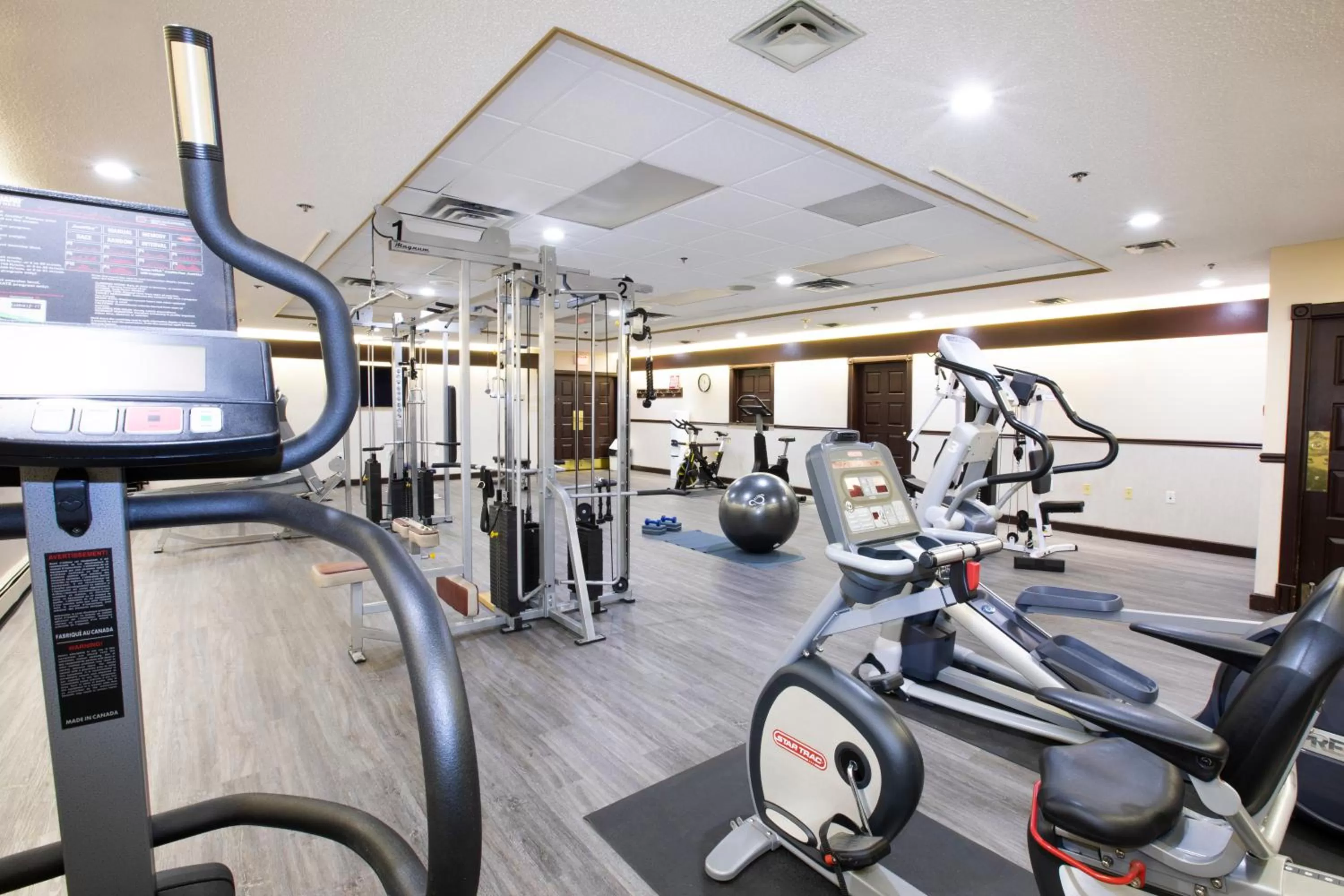 Fitness centre/facilities in Tower Inn & Suites