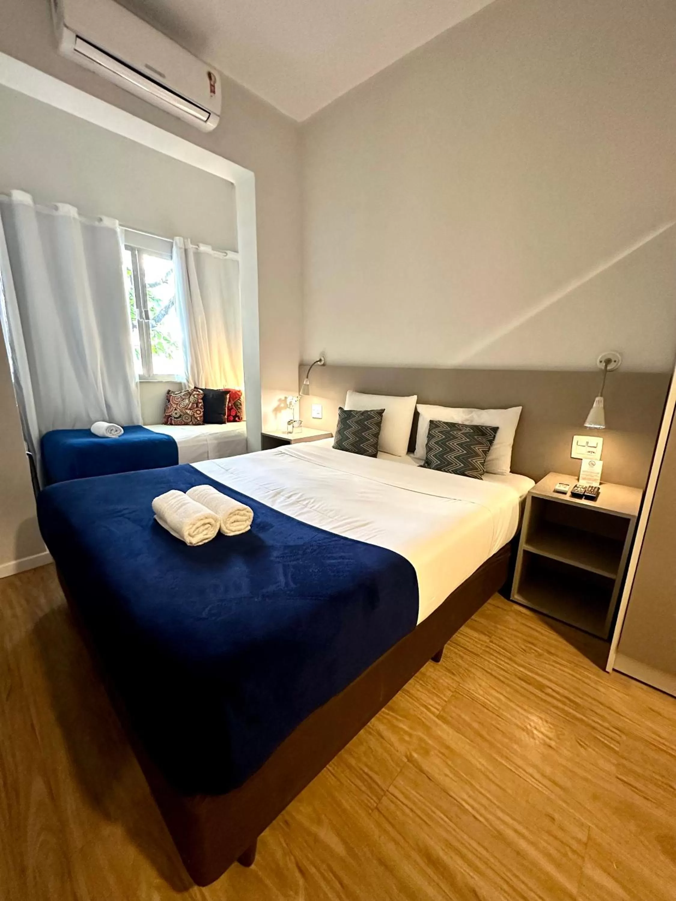 Bedroom, Bed in Injoy Lofts Ipanema