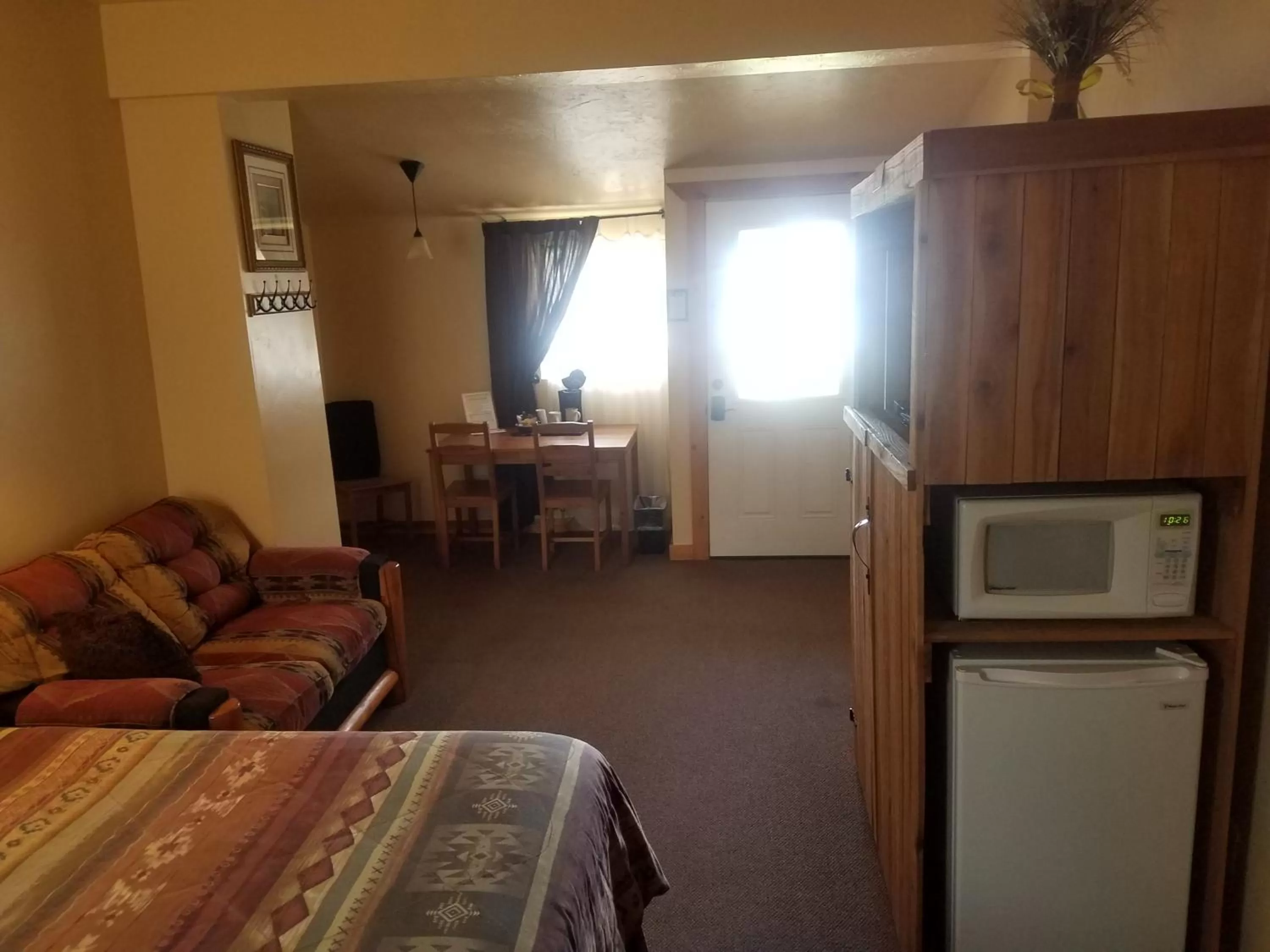 Seating Area in Alpaca Inn