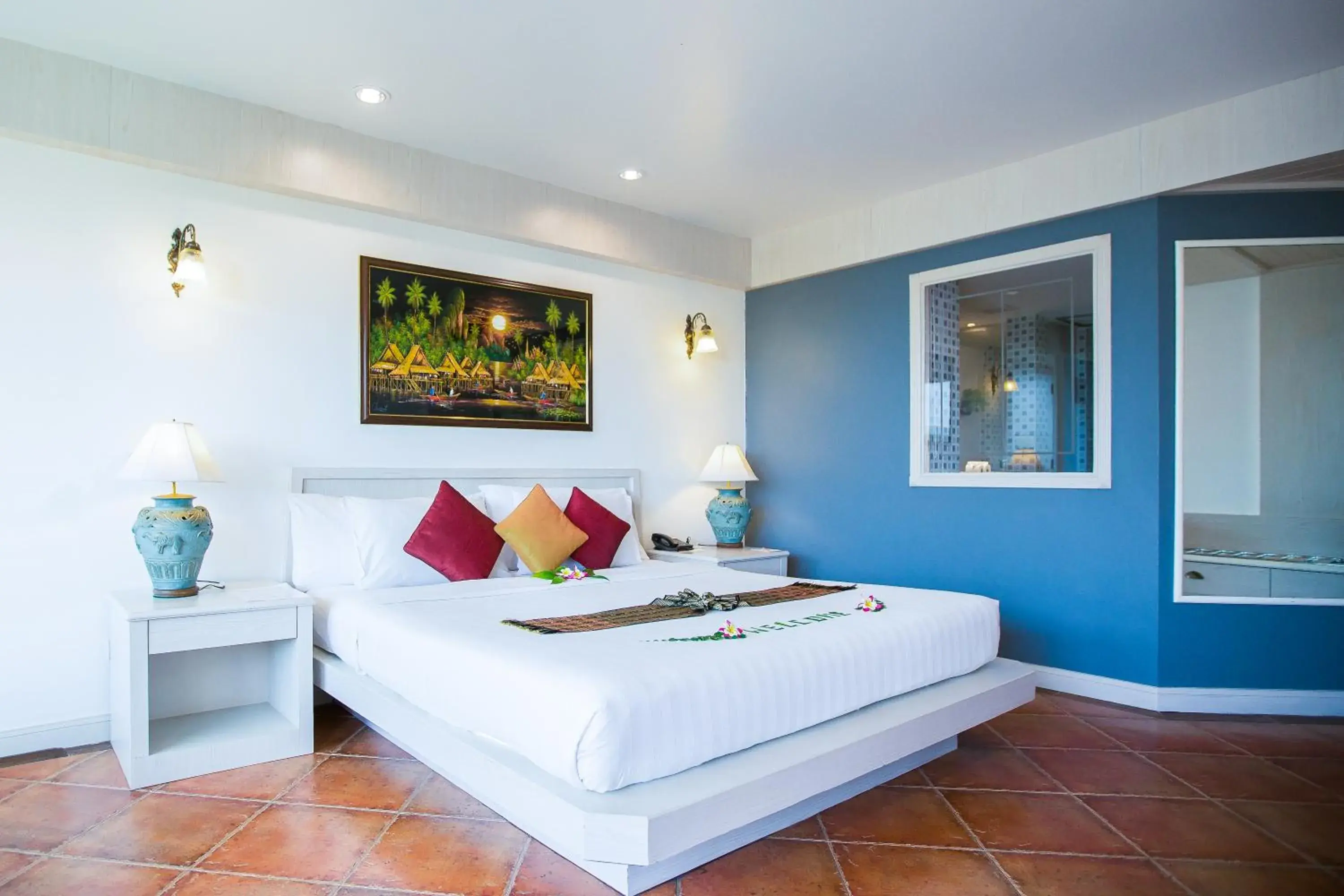 Deluxe Double or Twin Room with Pool Access in Karon Sea Sands Resort-SHA PLUS Deluxe Double or Twin Room with Pool Access in Karon Sea Sands Resort-SHA PLUS