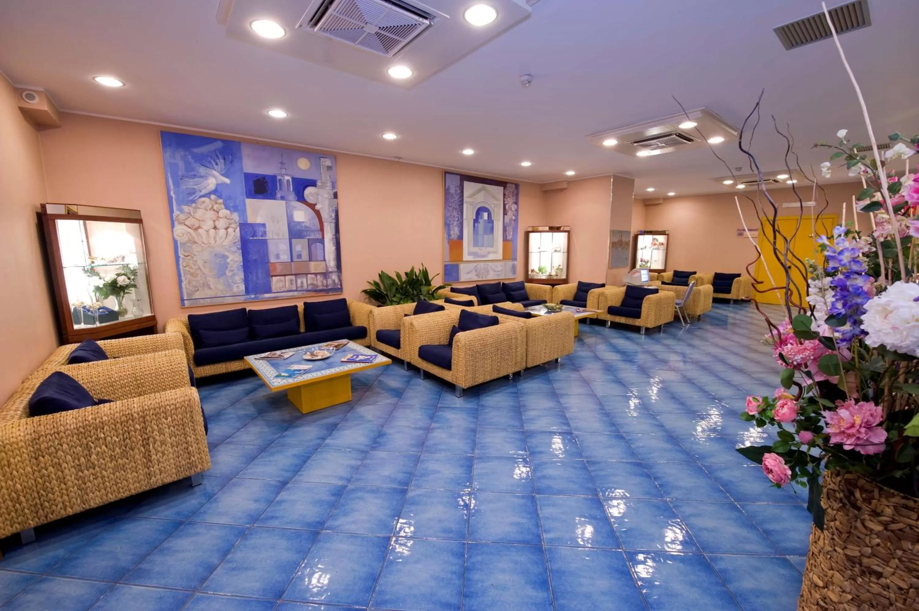 Lobby or reception in Best Western Hotel Mediterraneo