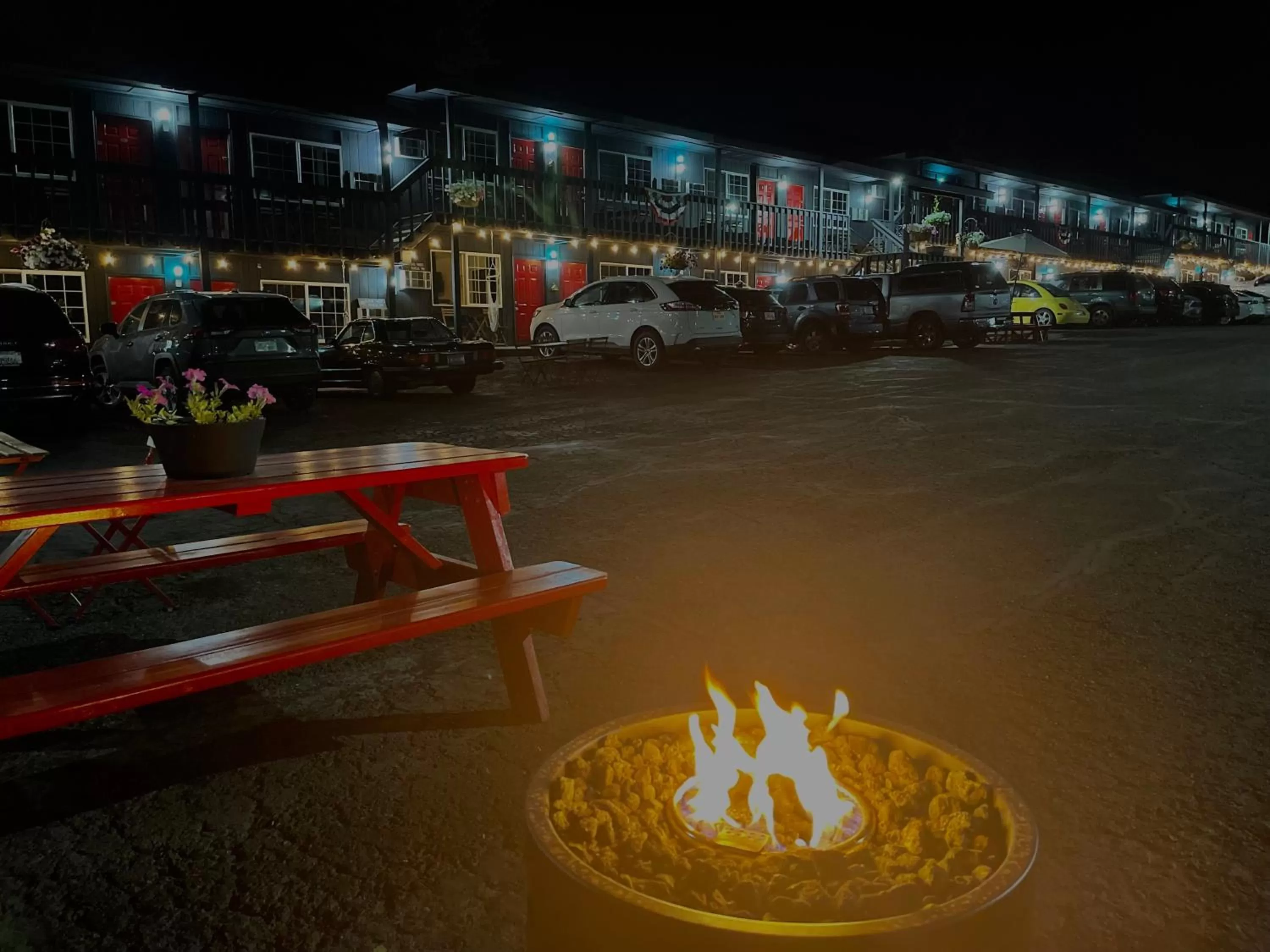 Parking in Chalet Inn