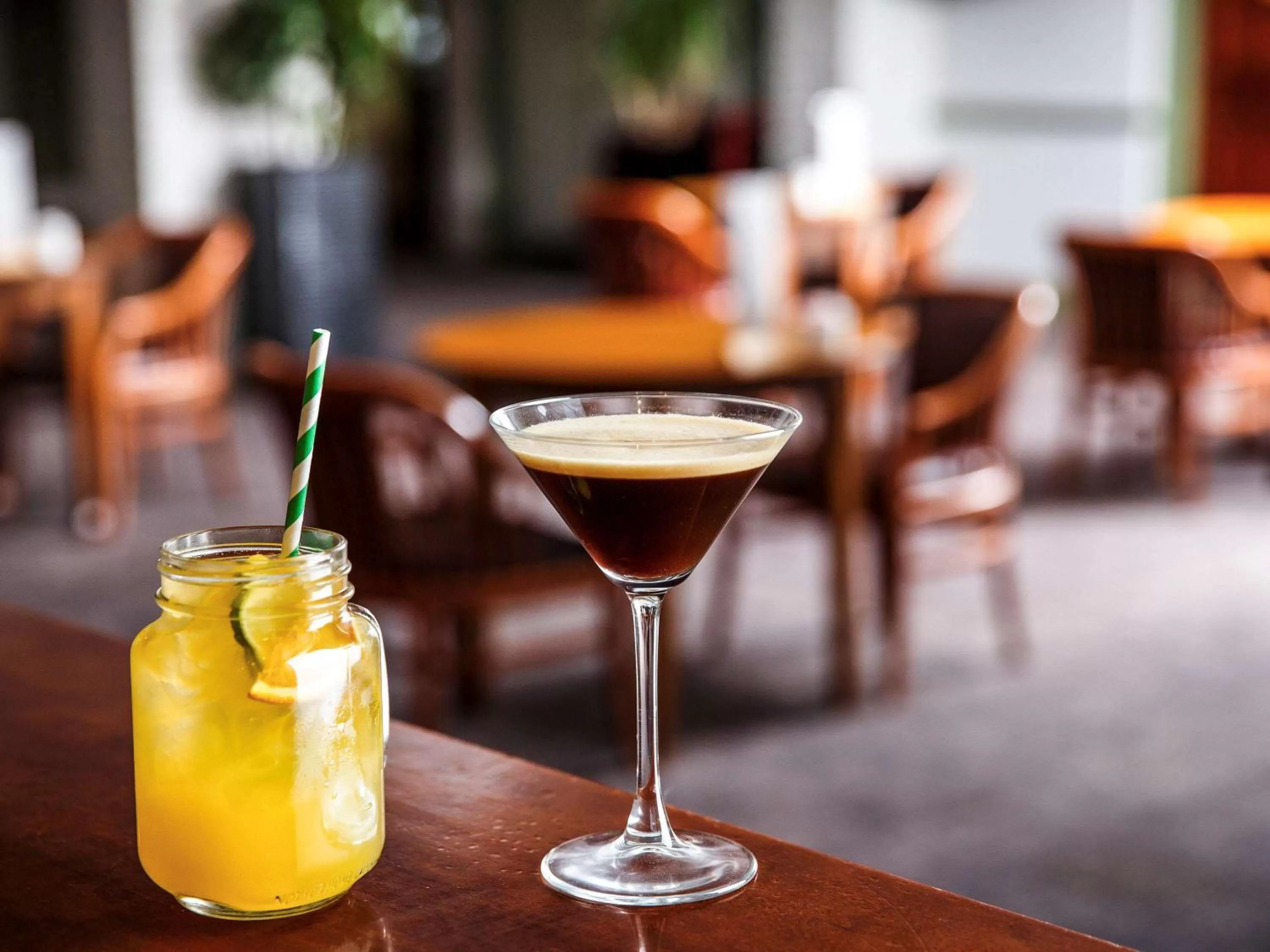 Lounge or bar in Mercure Nottingham Sherwood