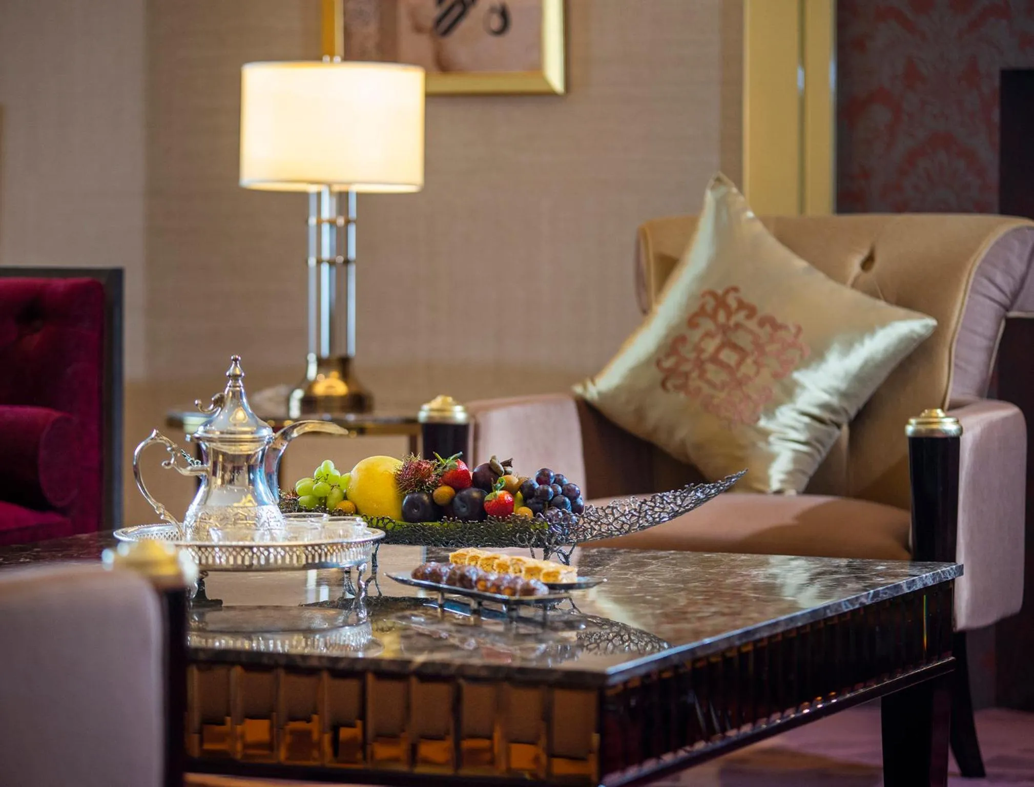 Food and drinks in Ezdan Palace Hotel