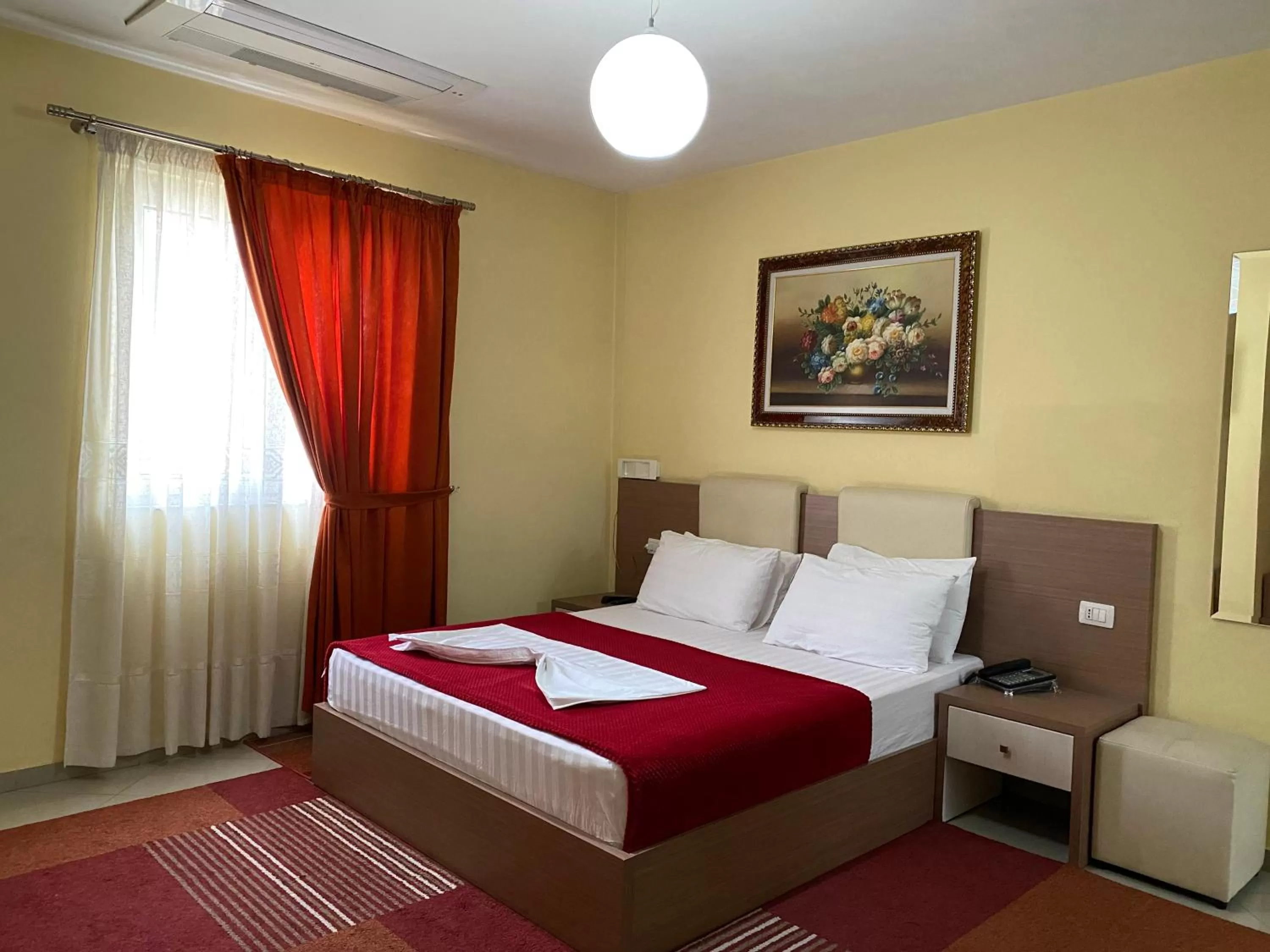 Triple Room in Hotel Relax City Center