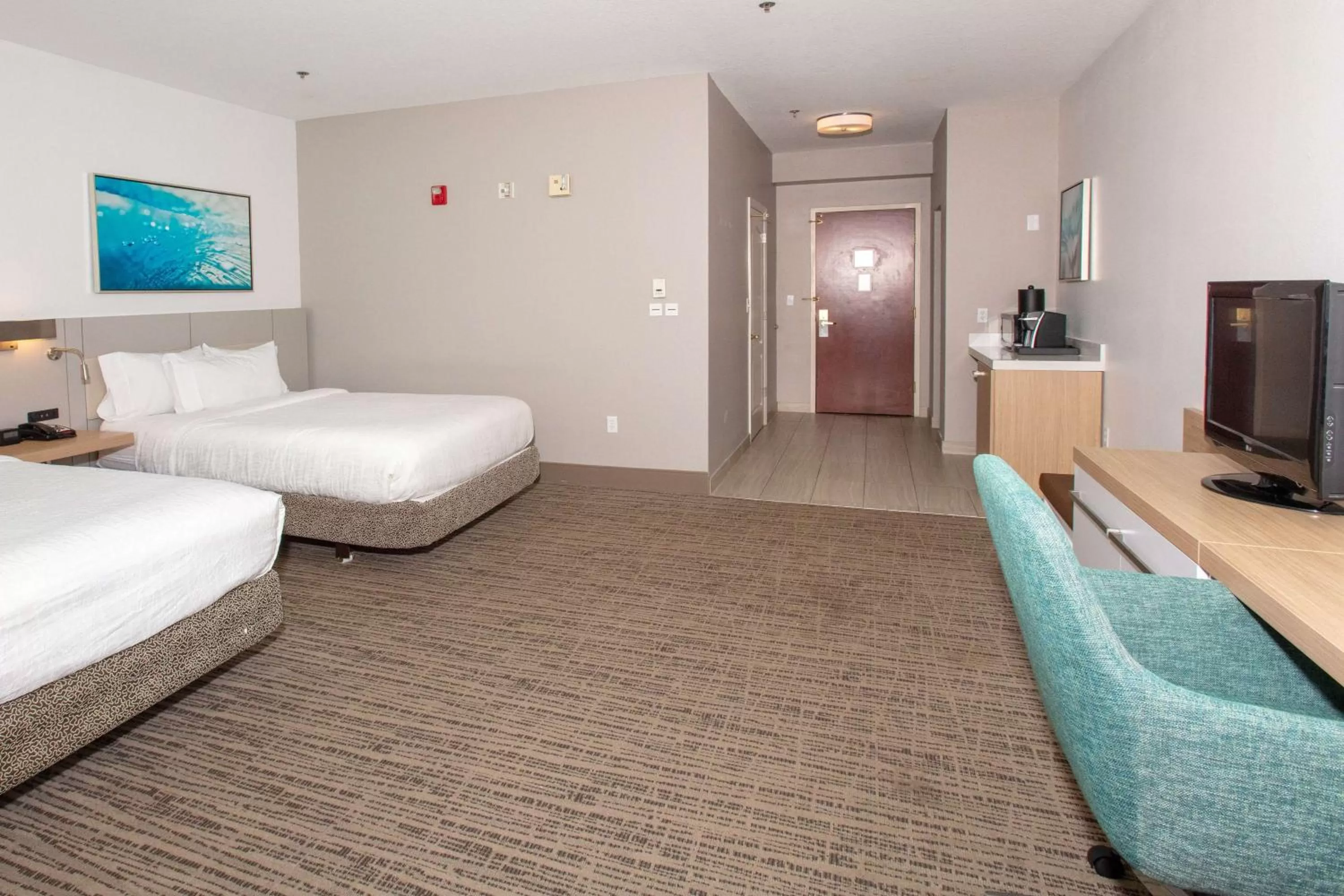 Bed in Hilton Garden Inn Jacksonville Airport