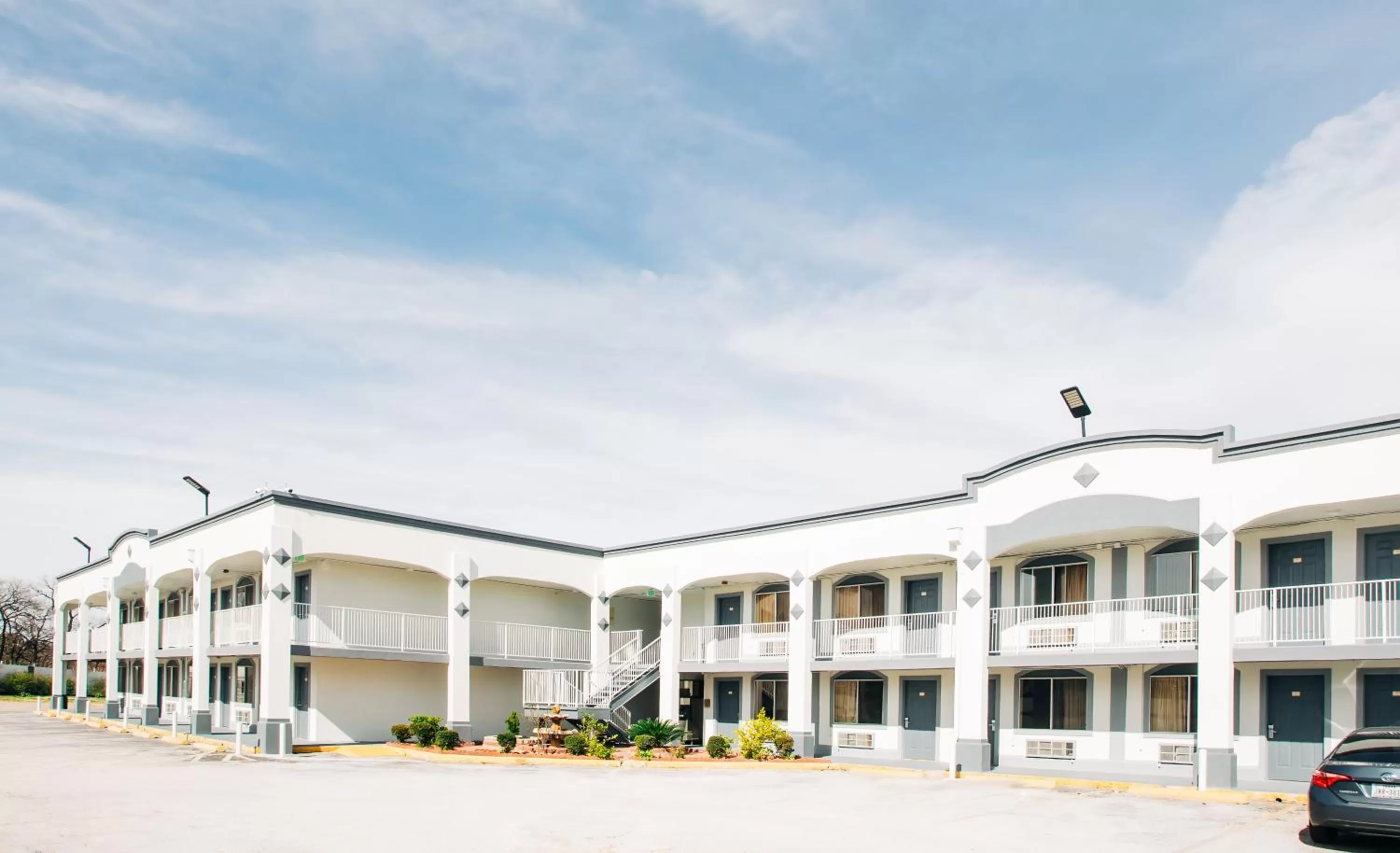 View (from property/room), Property Building in Space City Inn