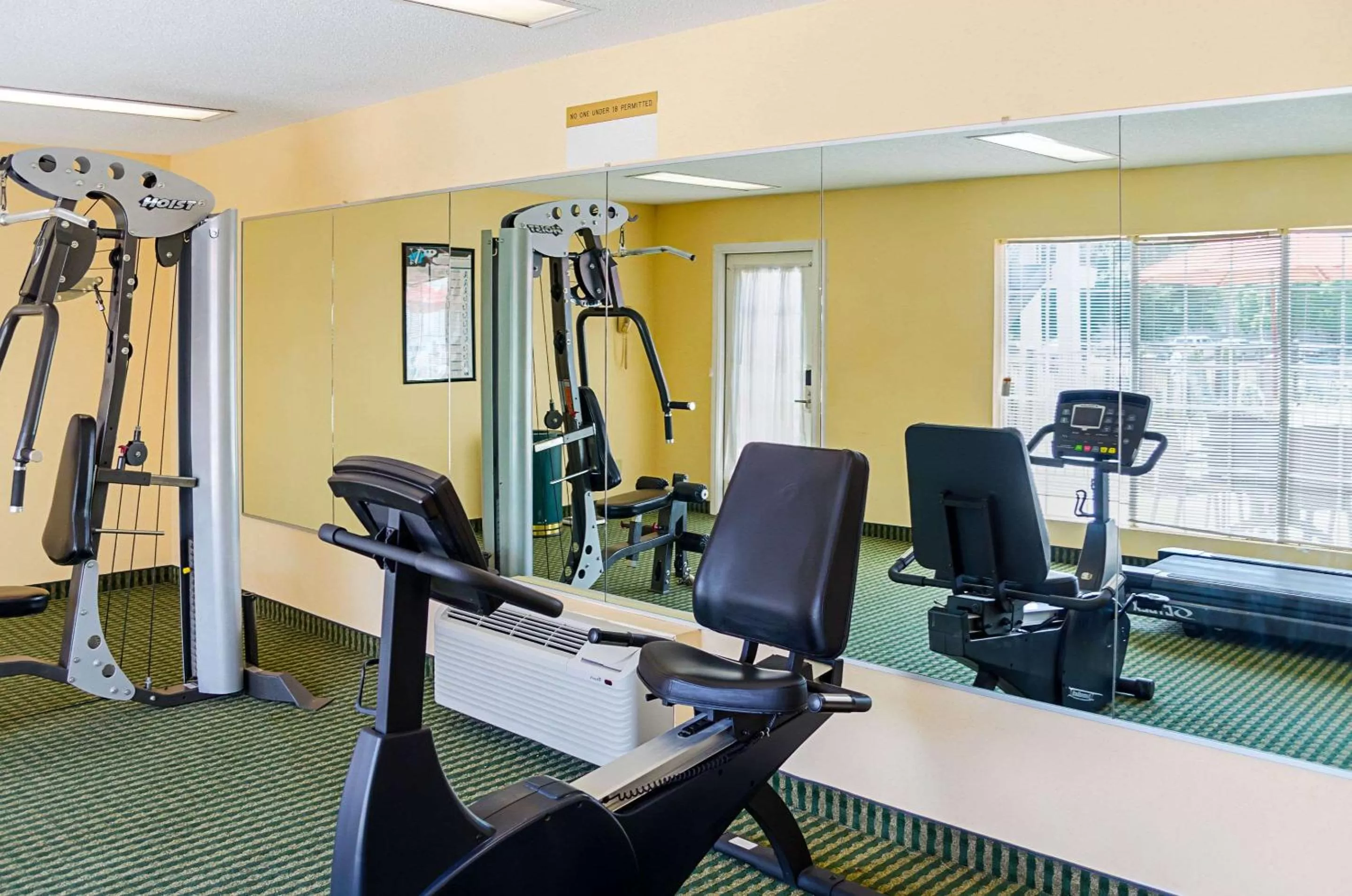 Fitness centre/facilities in Quality Inn Vicksburg