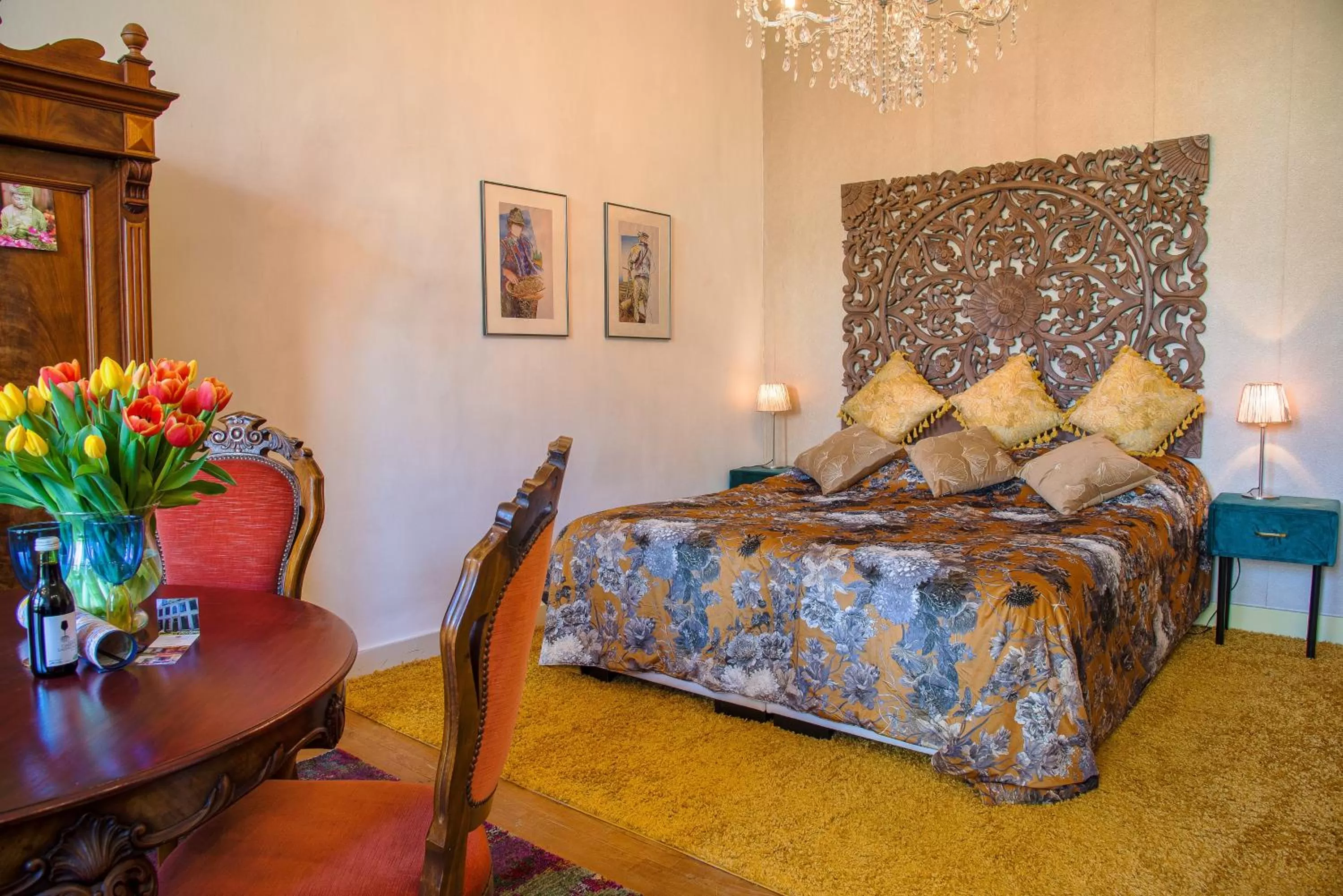 Bed in B&B Het Hart van Haarlem