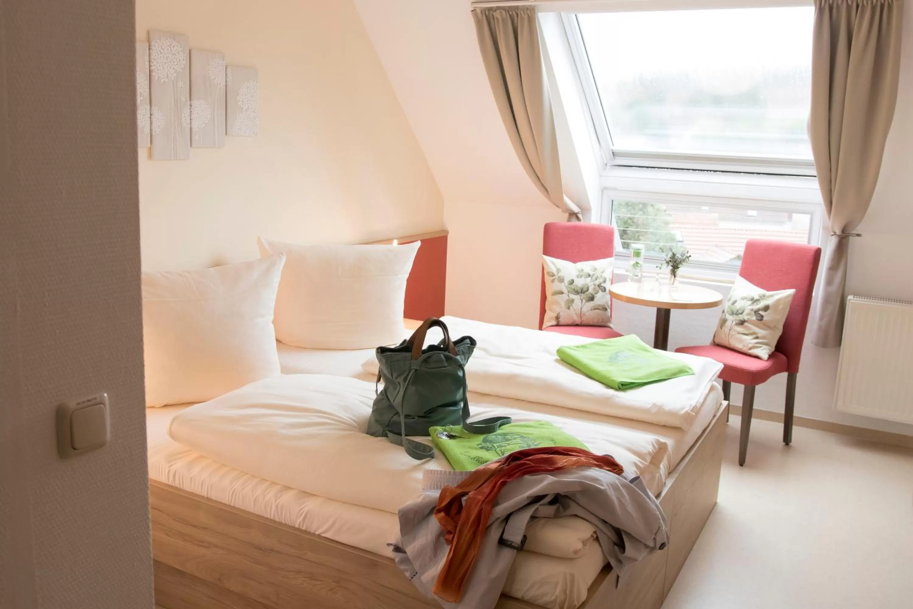 Bed in Landhotel Kräuterbergl Kreischa