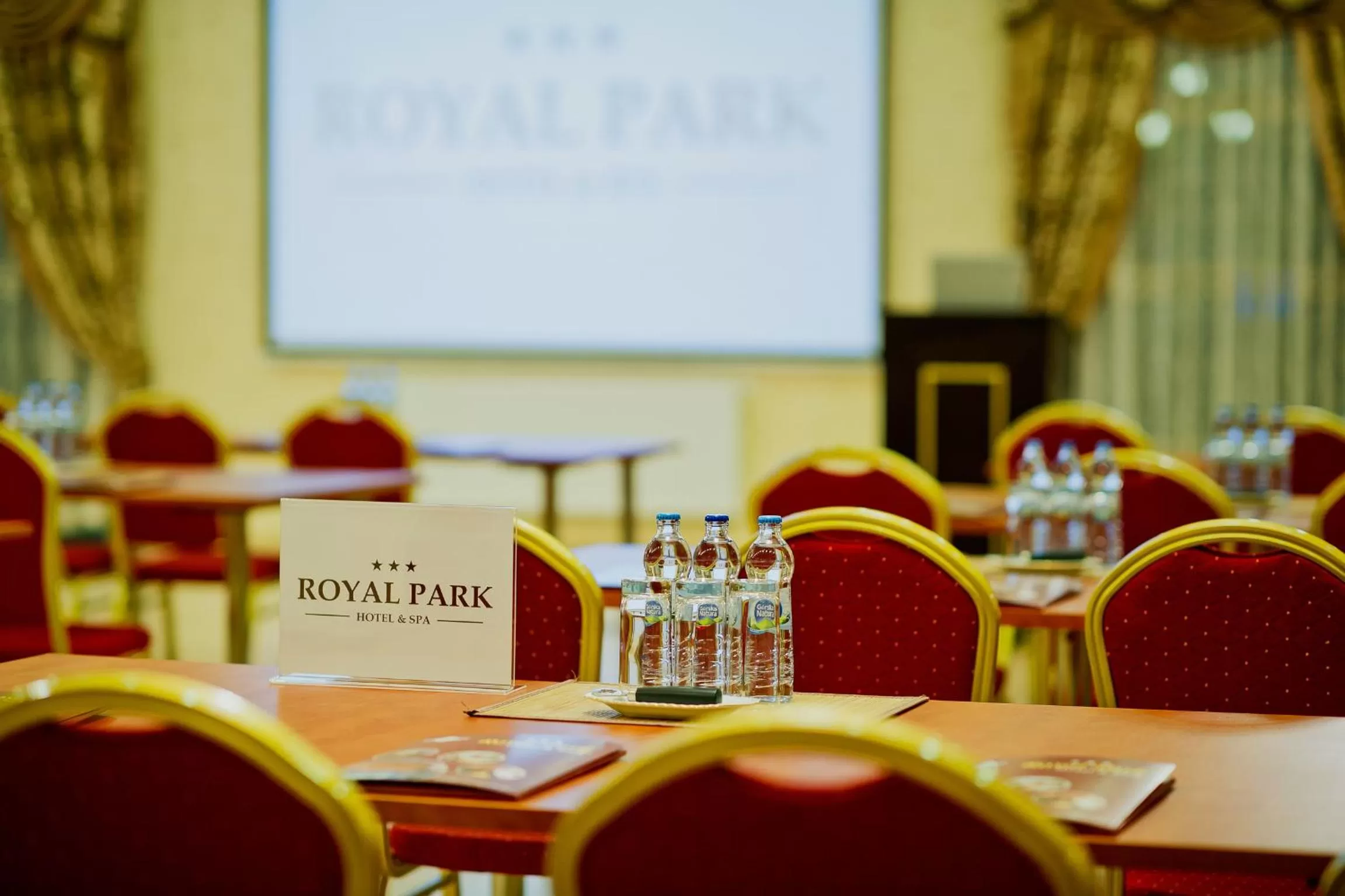 Business facilities in Royal Park Hotel & Spa