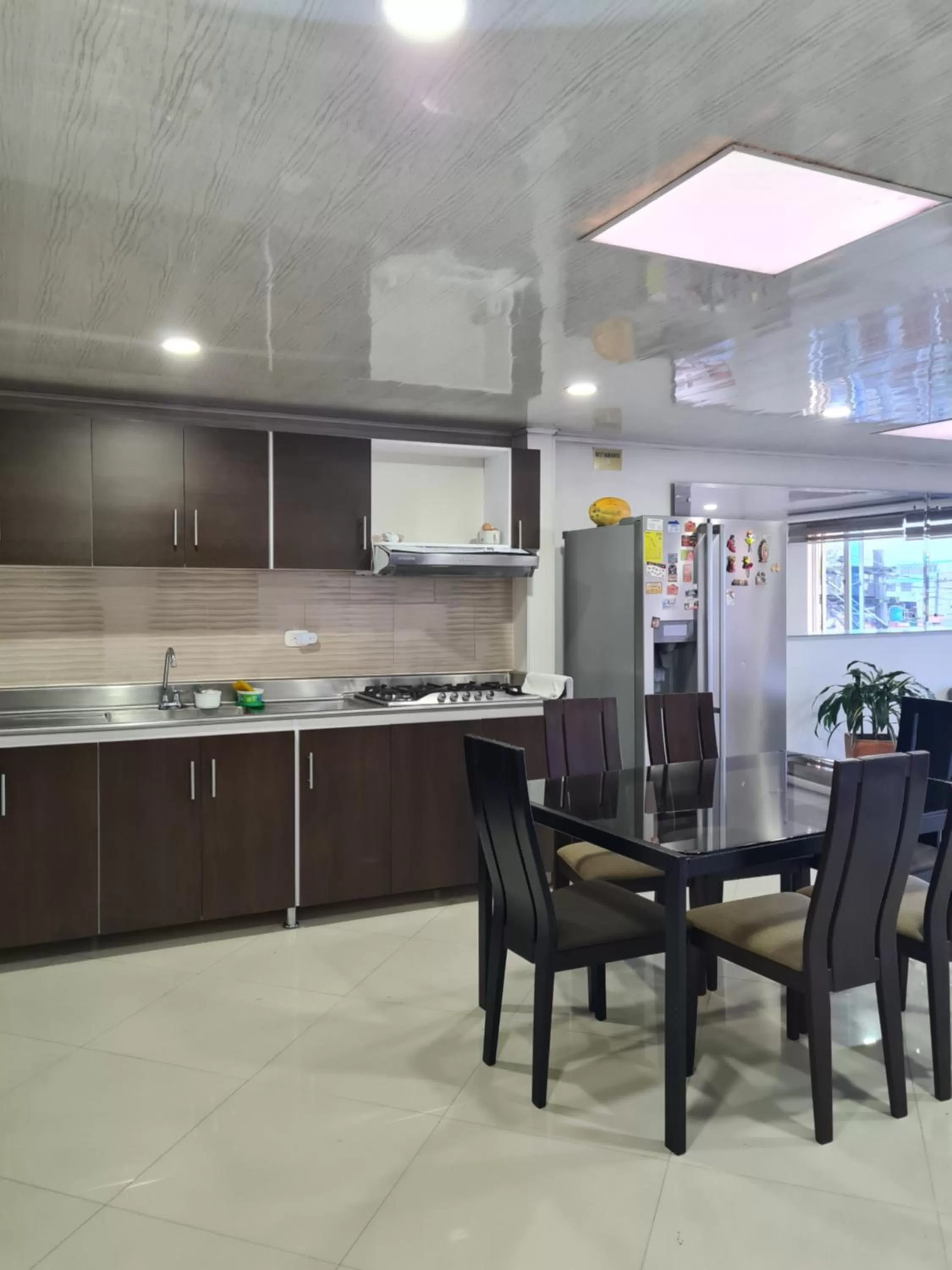 Dining area in Hotel Casa Huesped Kiwi