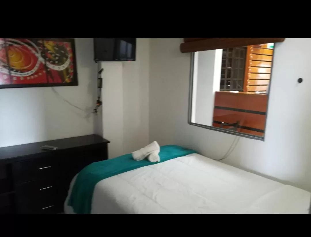 Double Room with Private Bathroom in Refugio Turistico & Restaurante Dylam