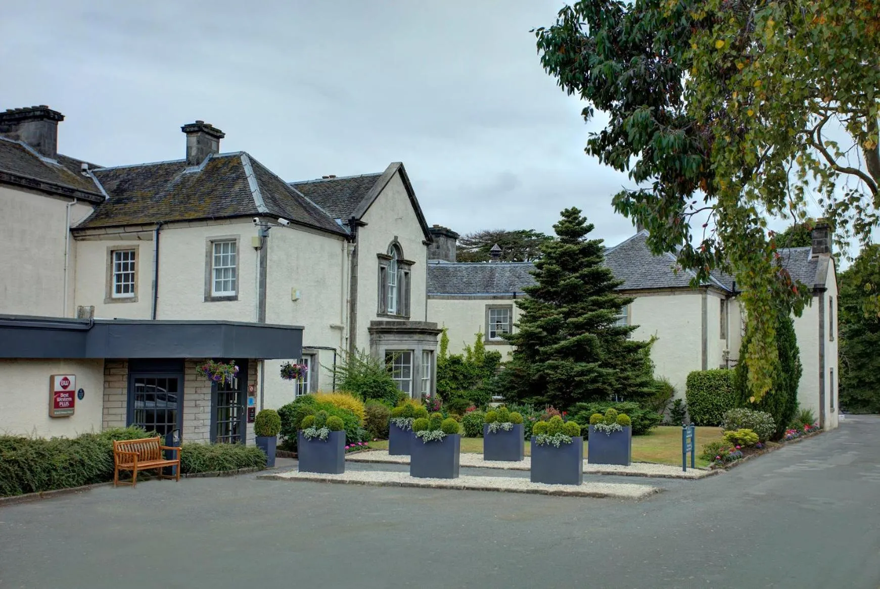 Property building in Best Western Plus Dunfermline Crossford Keavil House Hotel
