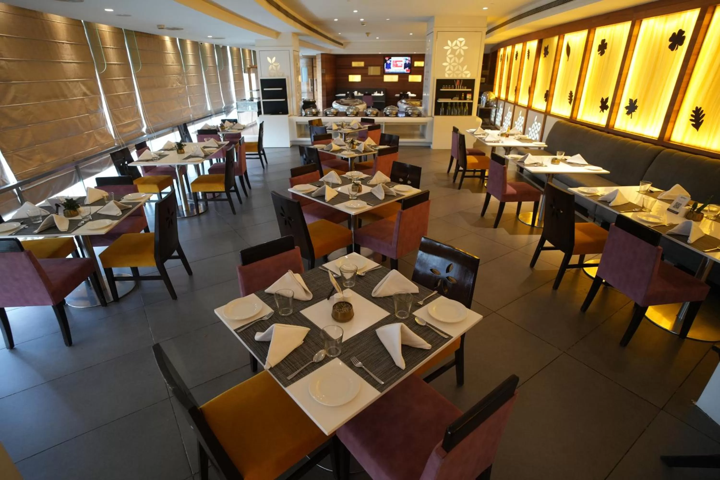 Restaurant/places to eat in Radisson Udaipur