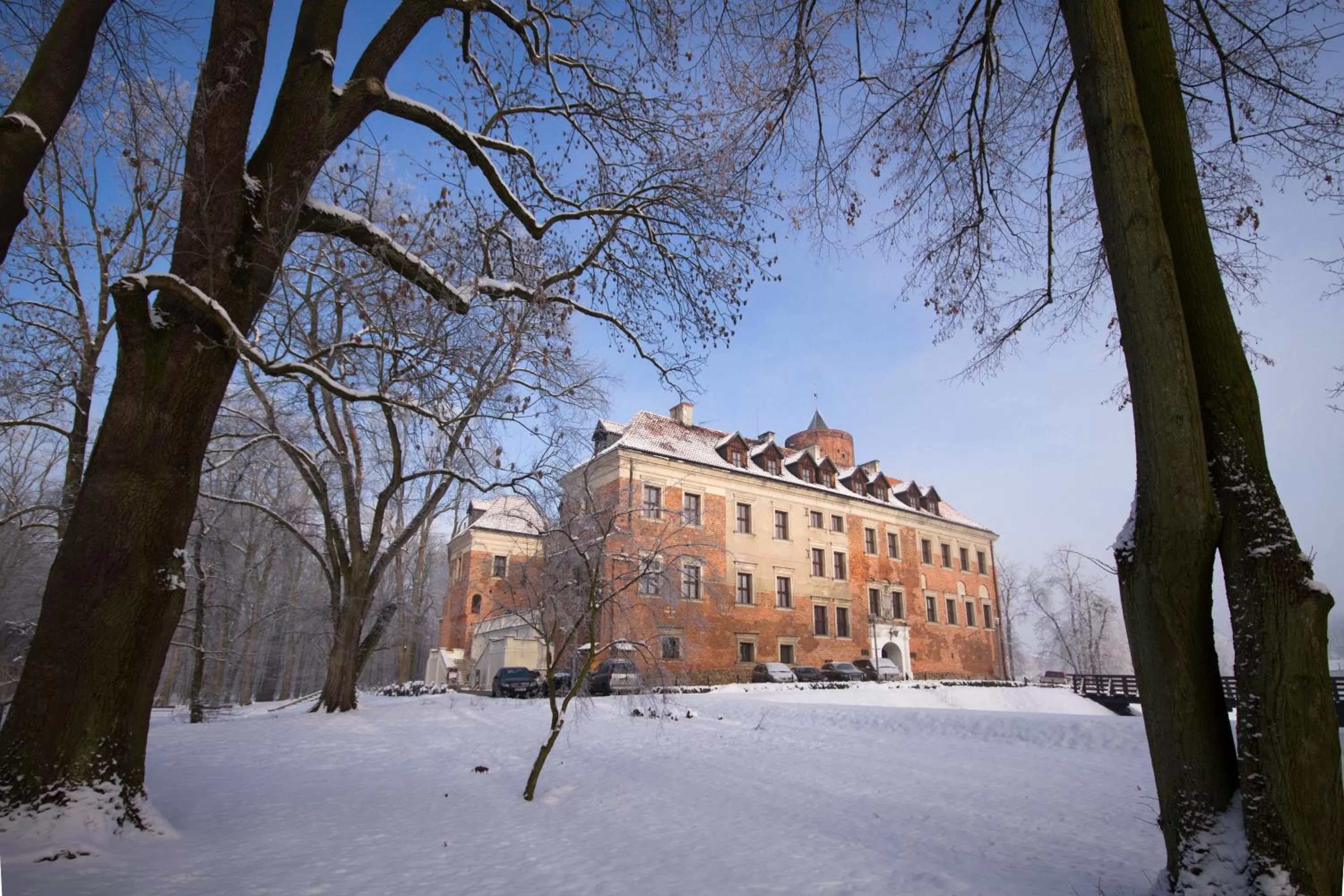 Property building, Winter in Zamek Uniejów