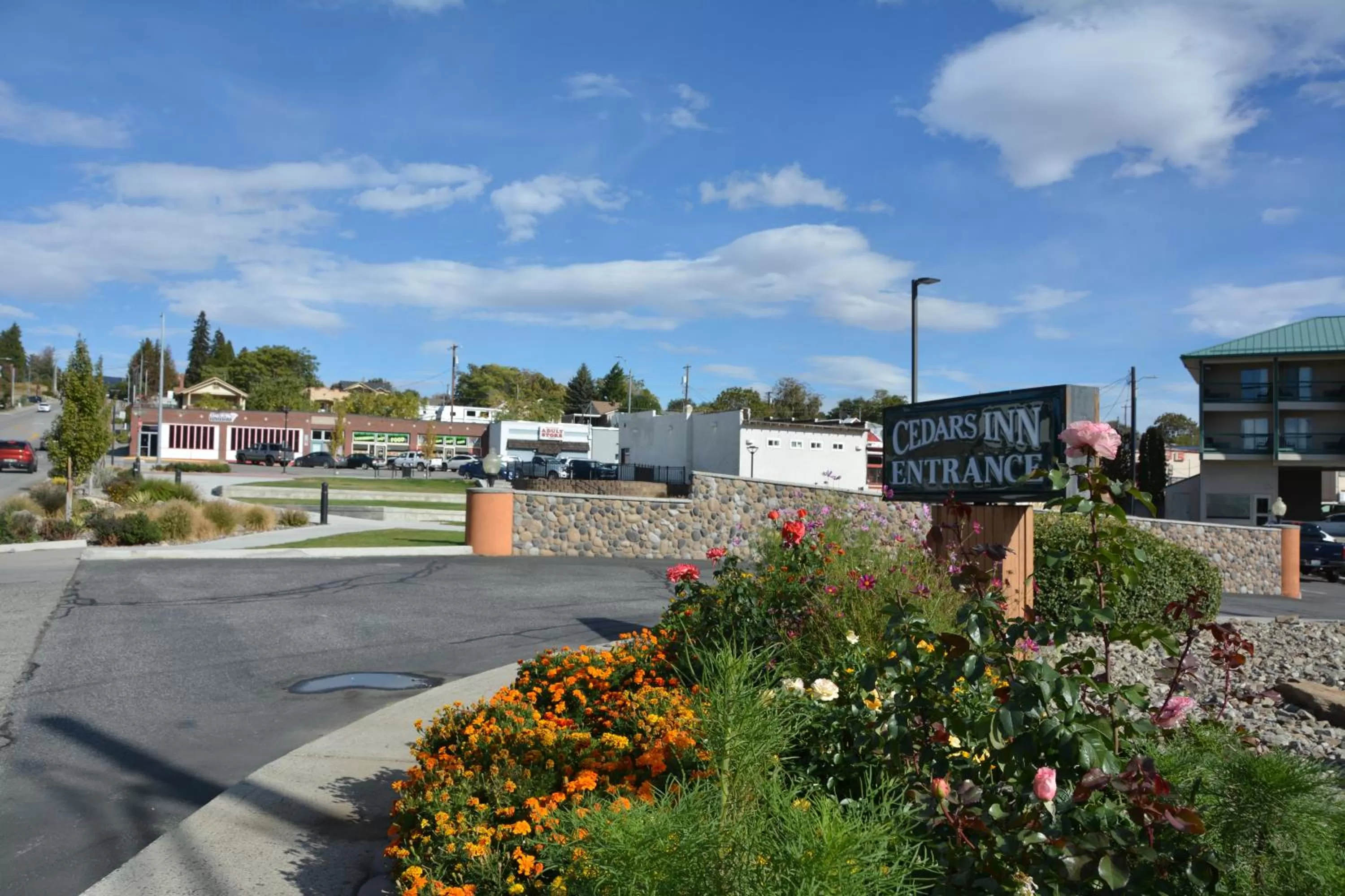 Neighbourhood in Cedars Inn