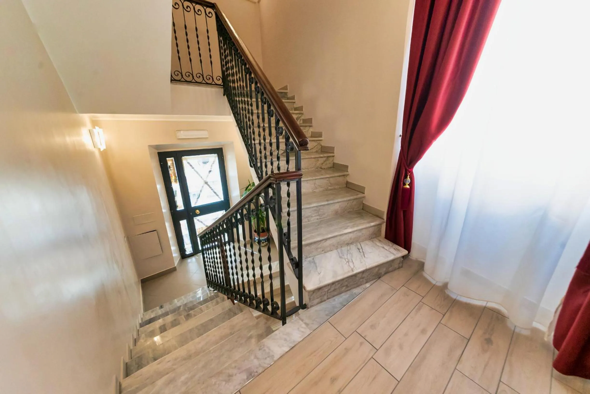 Area and facilities in Hotel Balilla