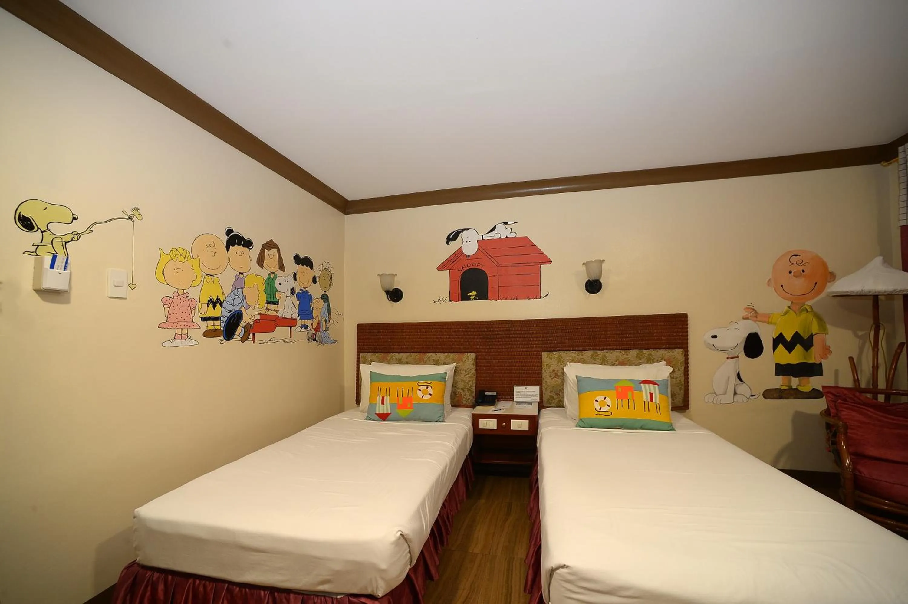 Bed in The Golden Pine Hotel