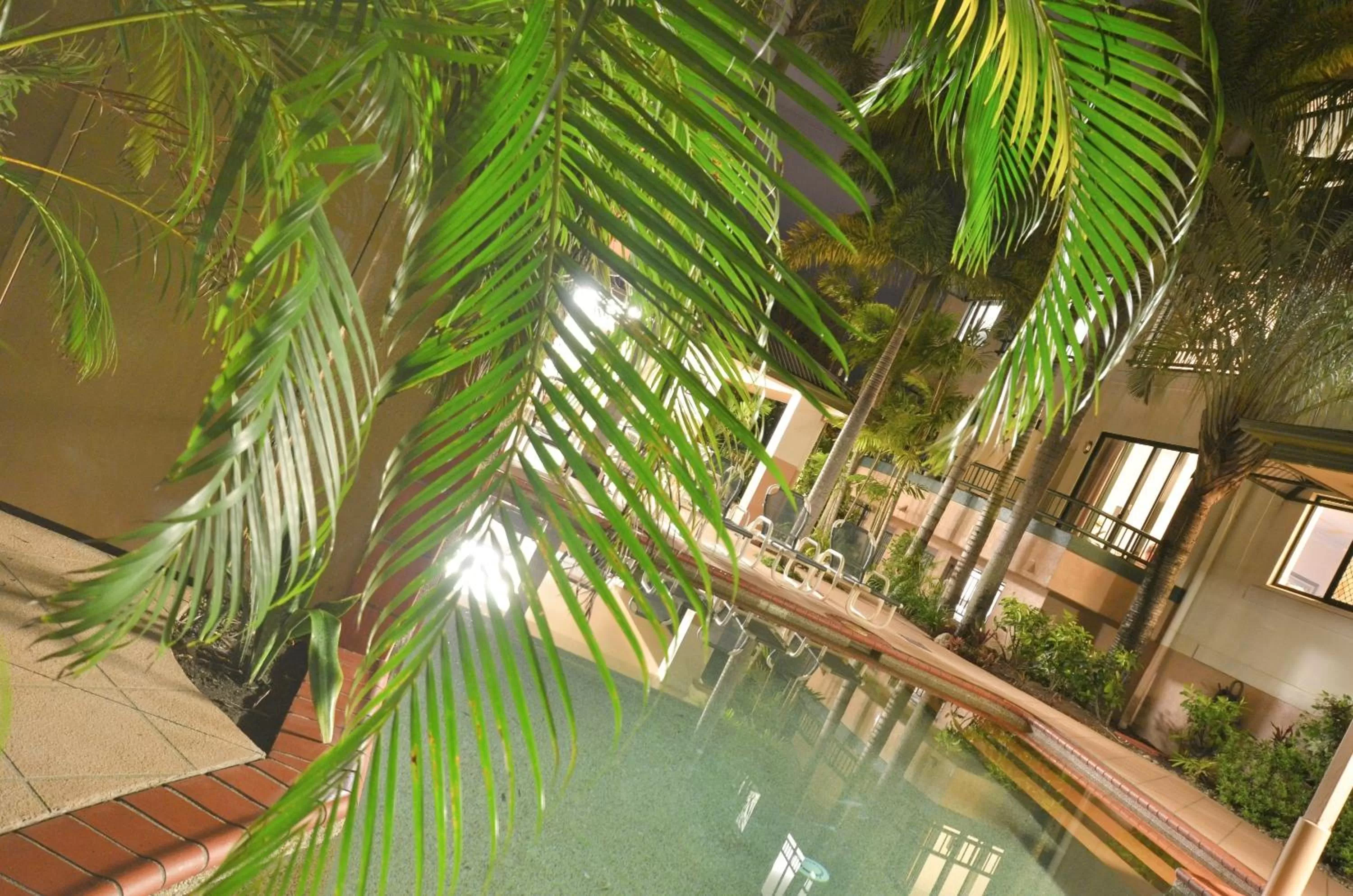 Swimming pool in Grosvenor in Cairns