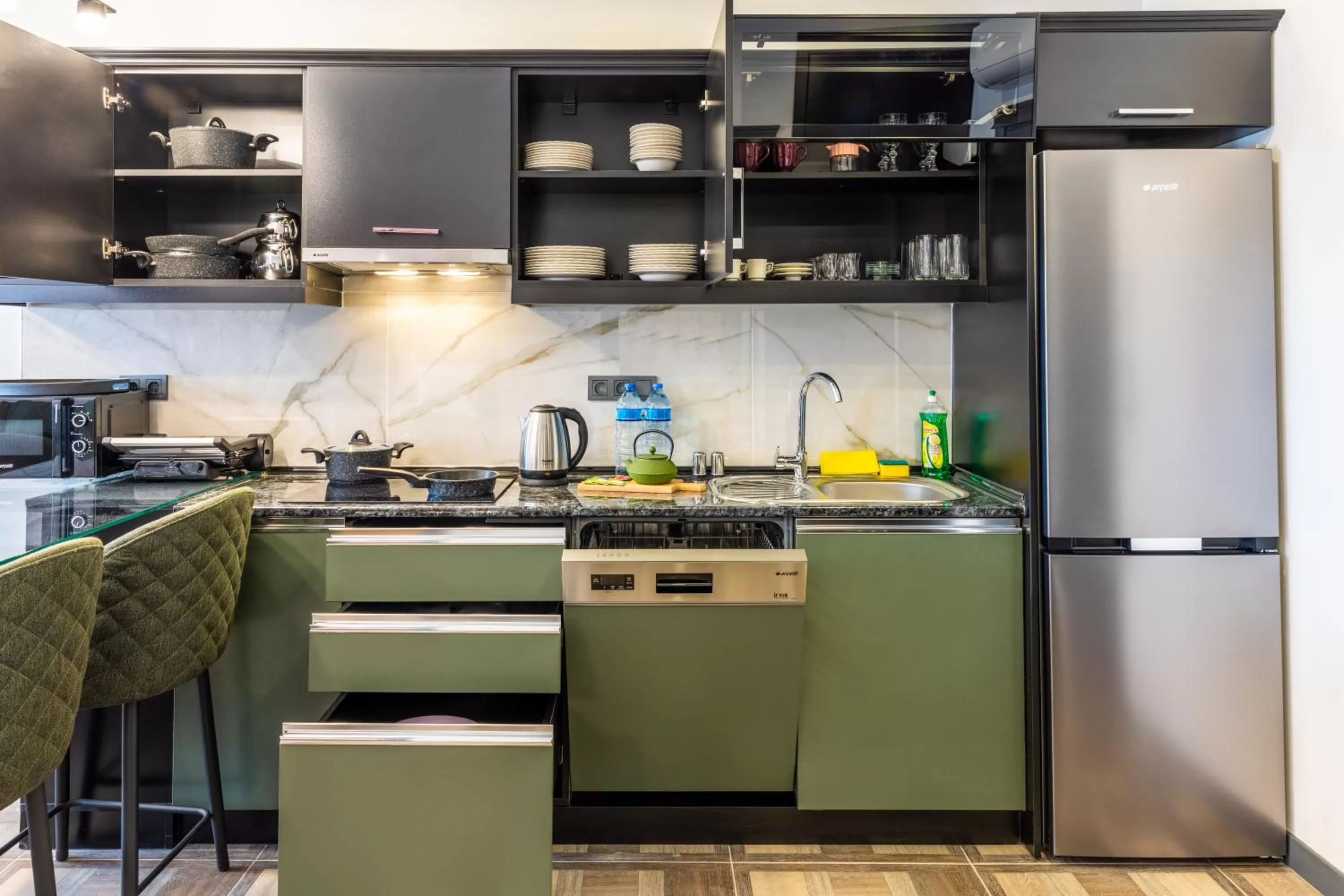 Coffee/tea facilities in BayMari Suites City Life