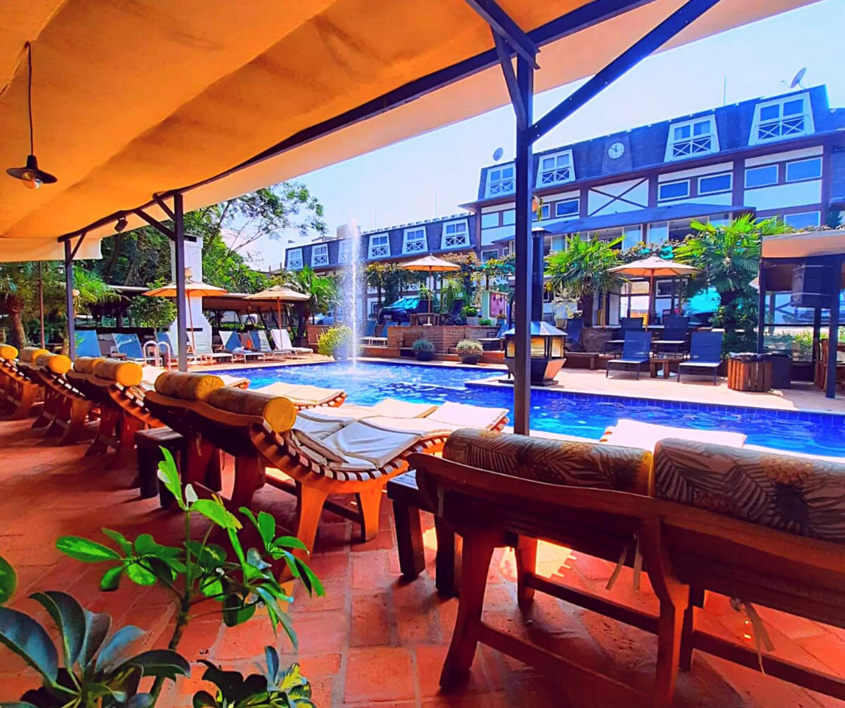 Pool view, Swimming Pool in Hotel Villa Lobos Spa Romantik