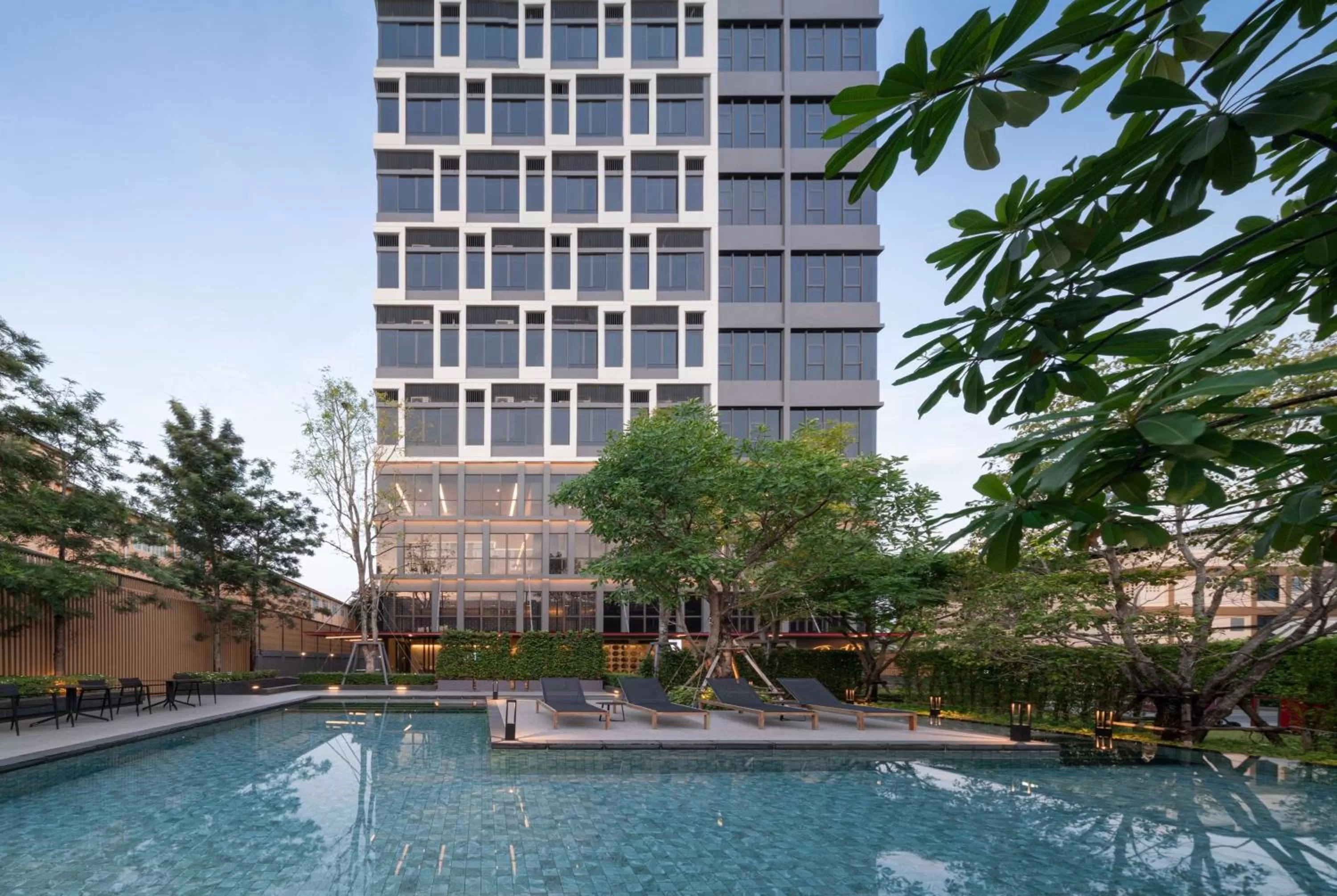 Pool view in Ramada By Wyndham Bangkok Sukhumvit 87