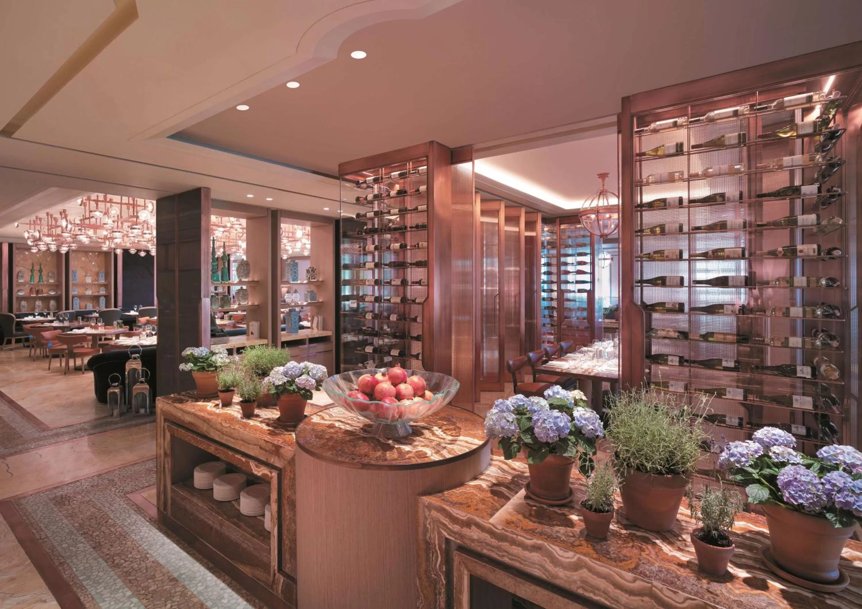 Restaurant/places to eat in Shangri-La Bosphorus, Istanbul