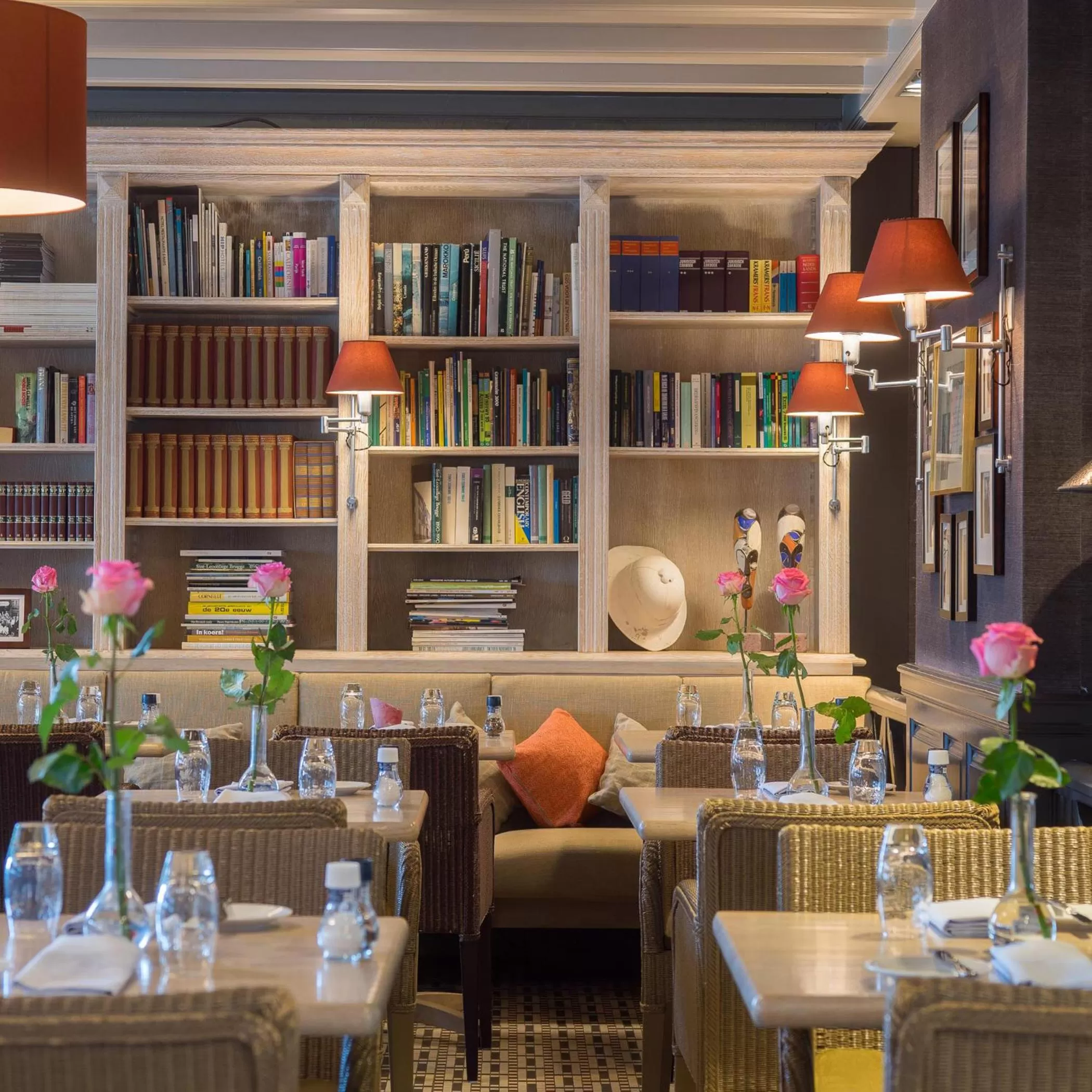 Restaurant/places to eat in De Lindenhoeve Boutique Hotel