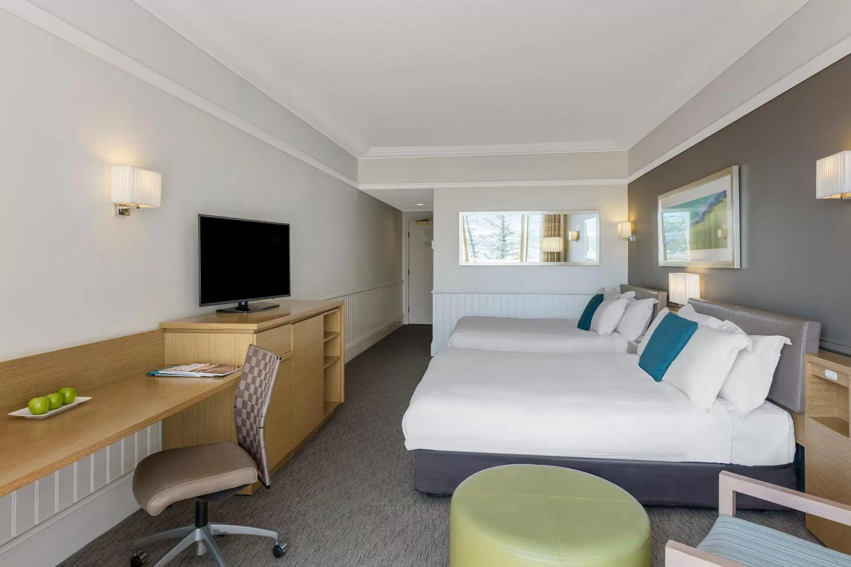 Twin Room with Two Queen Beds, Balcony and Ocean View in Crowne Plaza Terrigal Pacific by IHG Twin Room with Two Queen Beds, Balcony and Ocean View in Crowne Plaza Terrigal Pacific by IHG