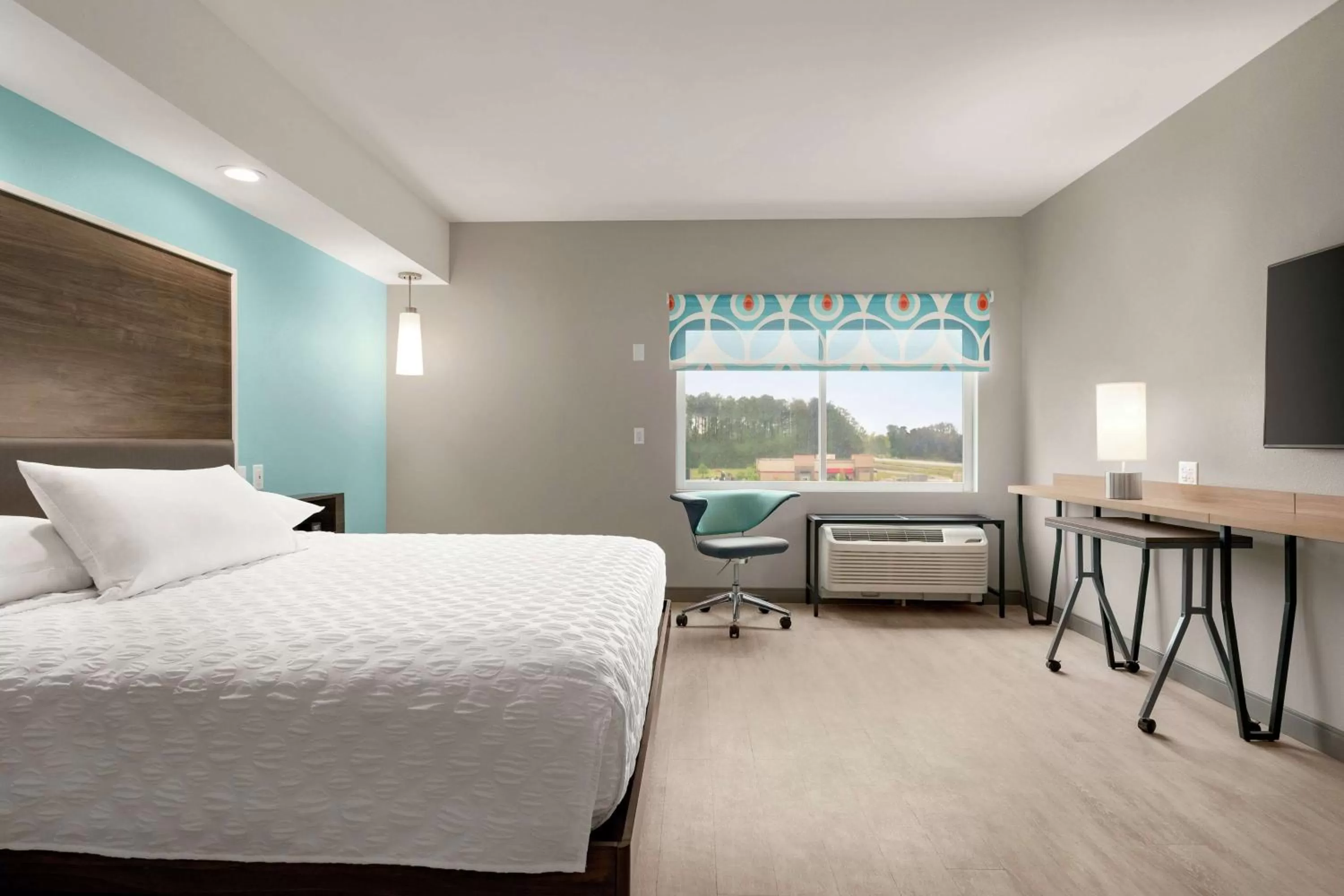 Bed in Tru By Hilton Florence I-95